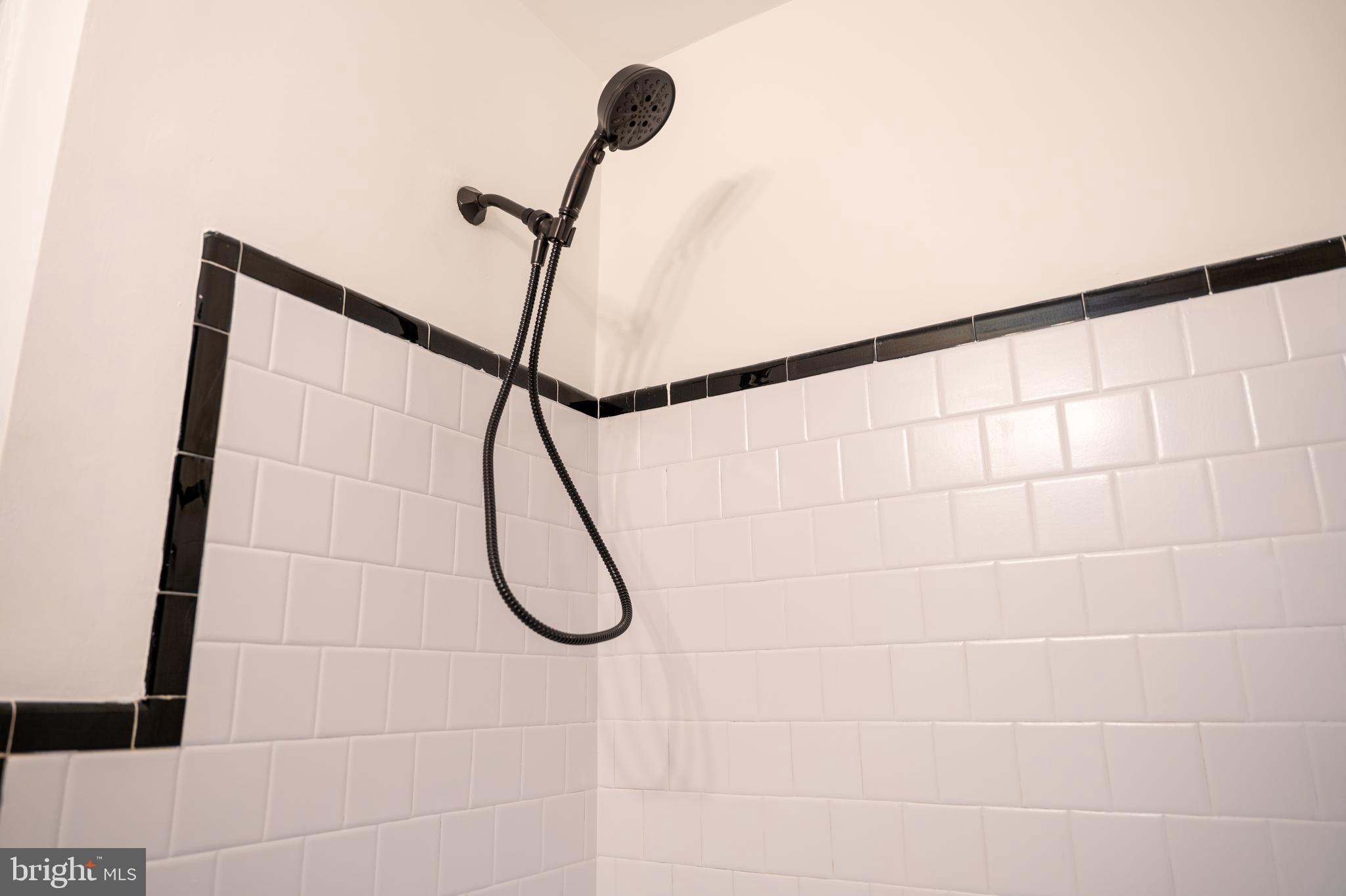 WEST EDMONDALE - Residential