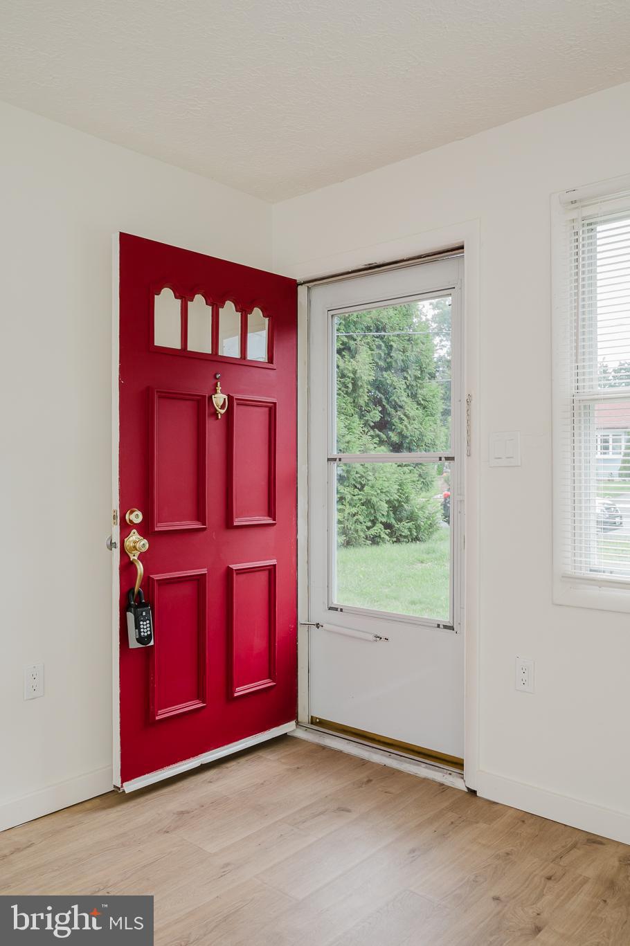 HOWARD PARK - Residential Lease