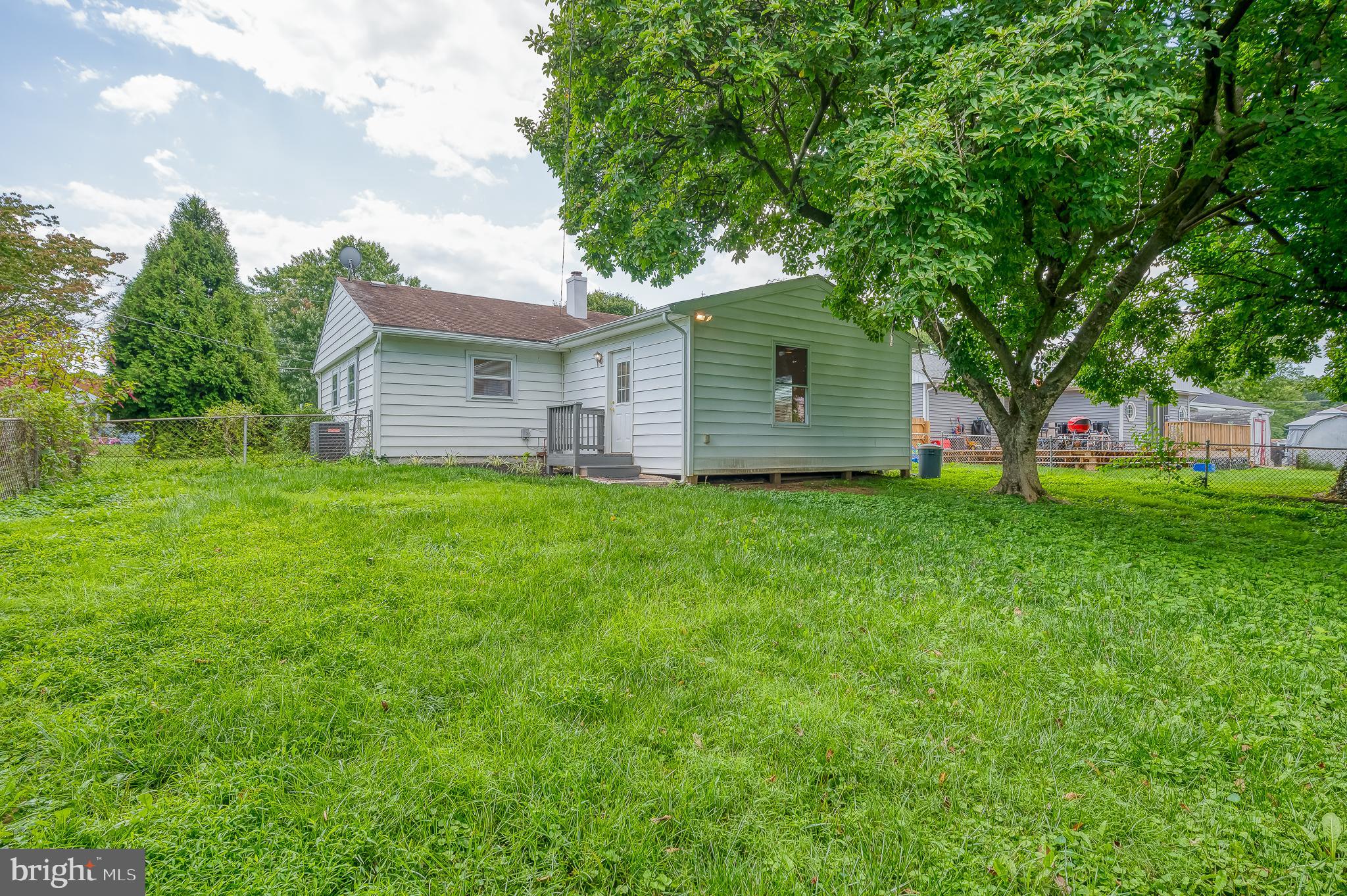 HOWARD PARK - Residential Lease