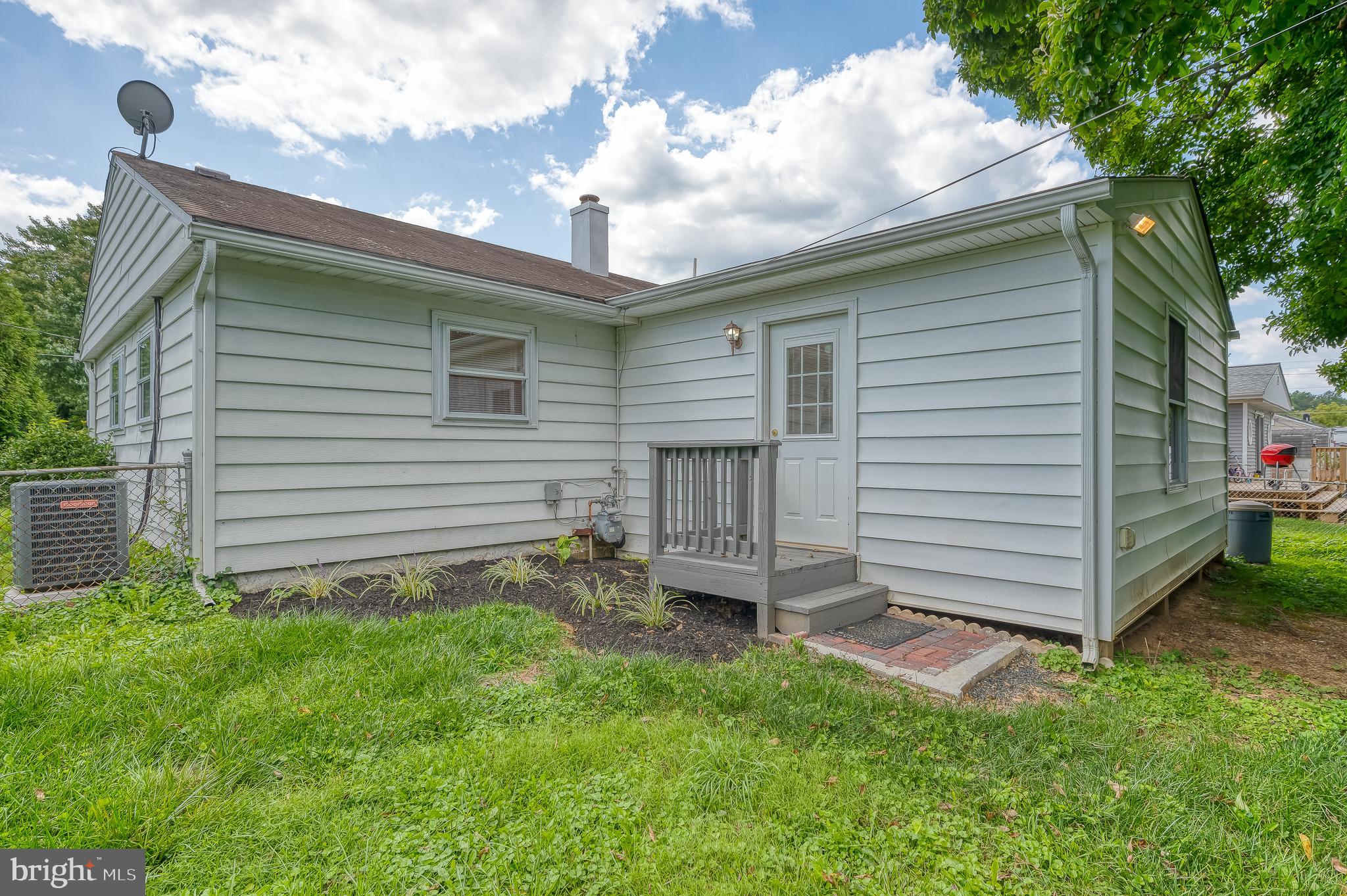 HOWARD PARK - Residential Lease