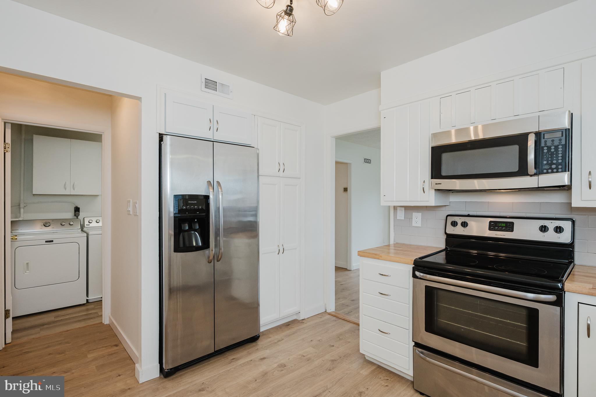 HOWARD PARK - Residential Lease