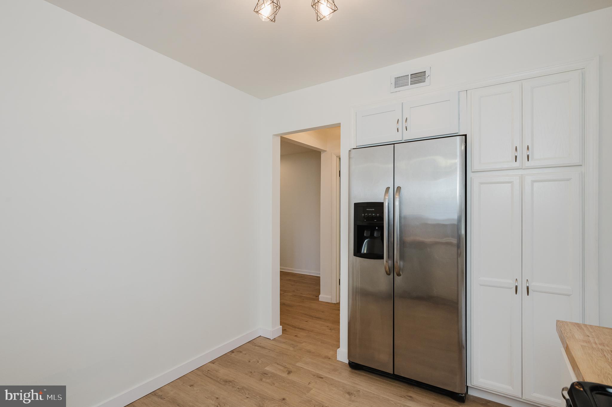 HOWARD PARK - Residential Lease