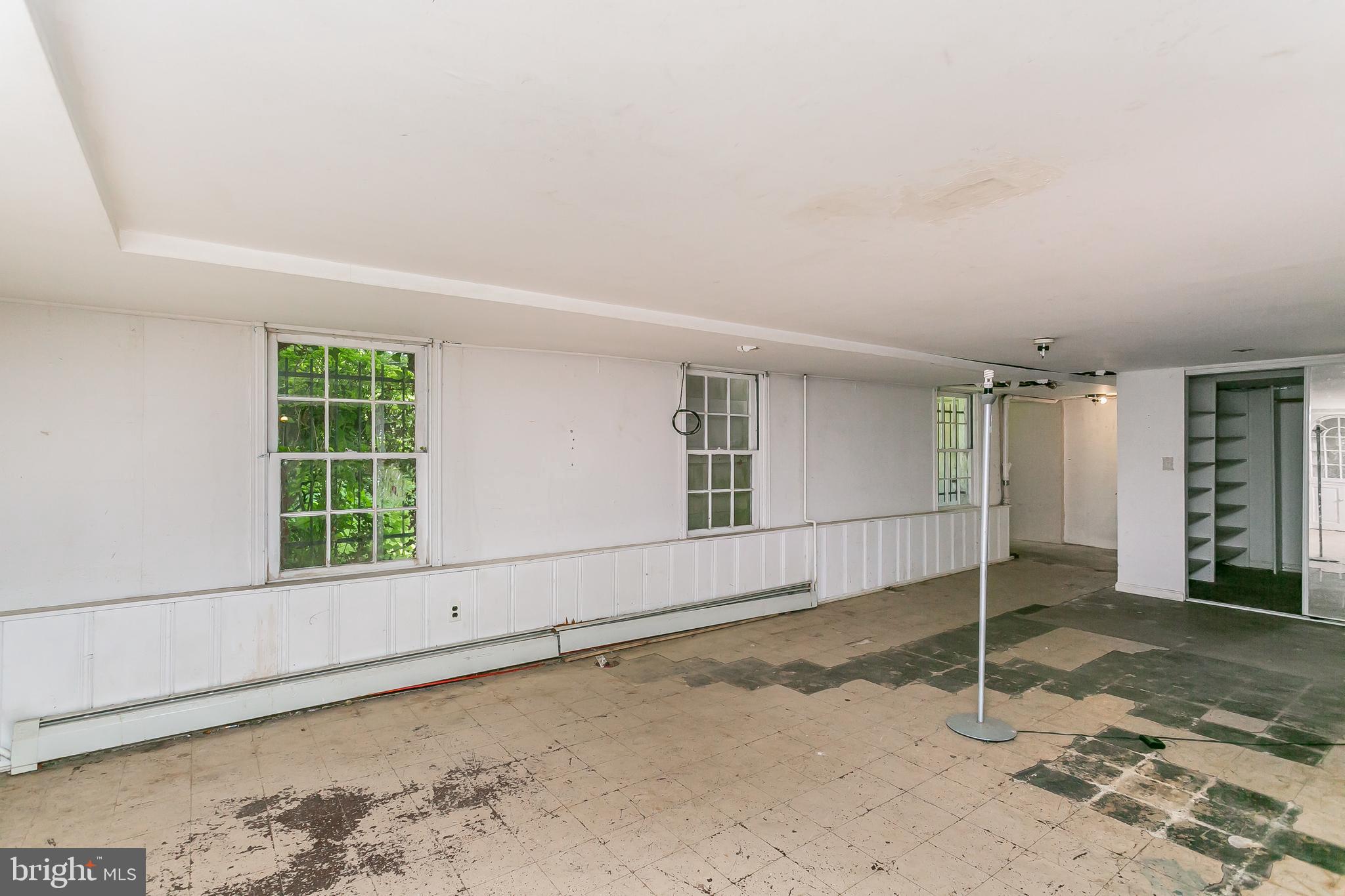 GREENBRIER - Residential