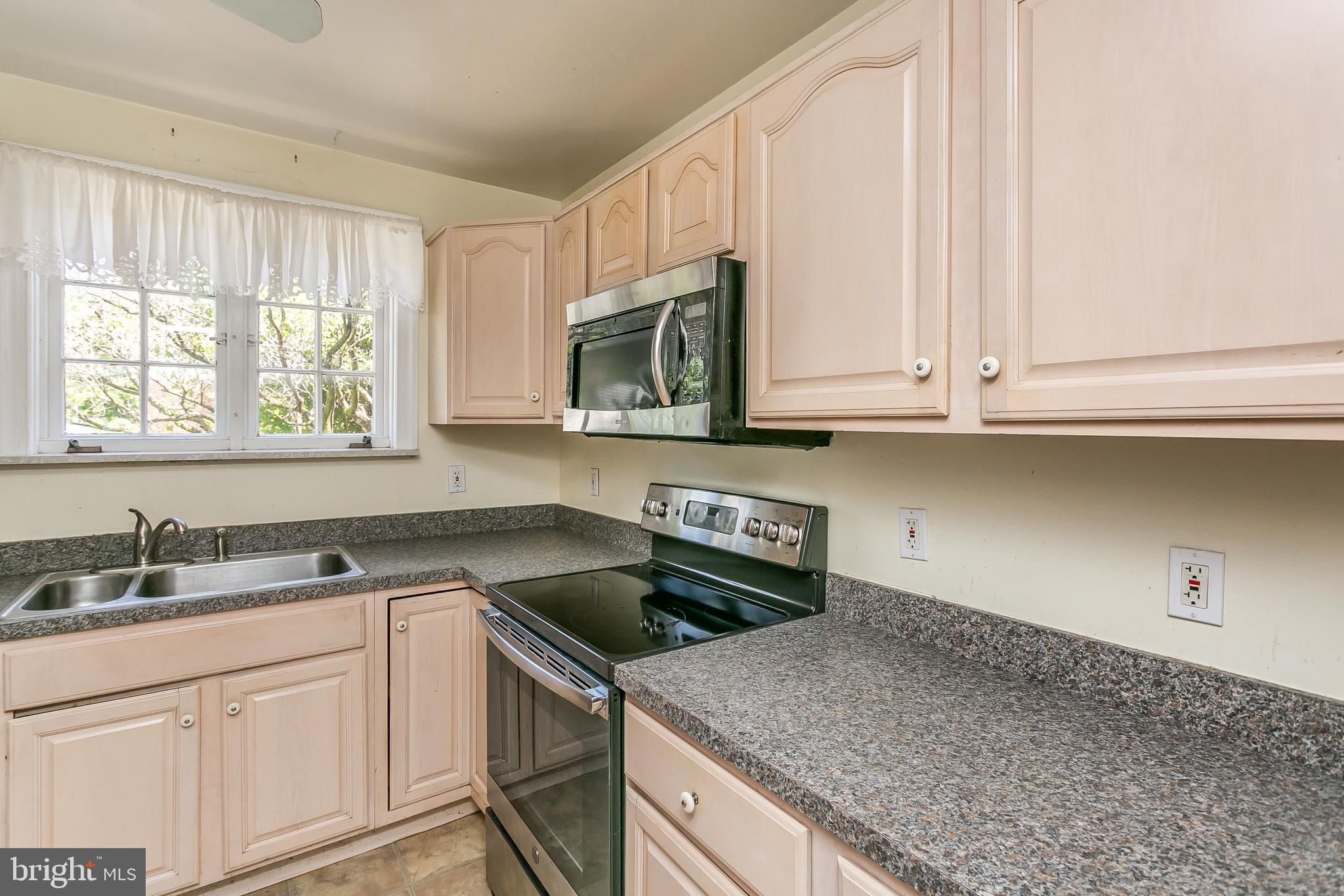 GREENBRIER - Residential