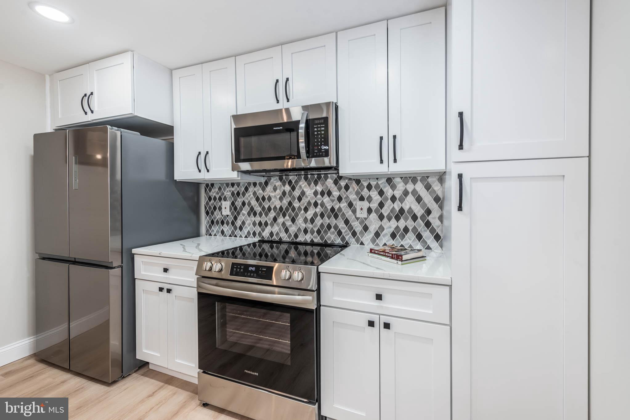 FOREST HILL - Residential