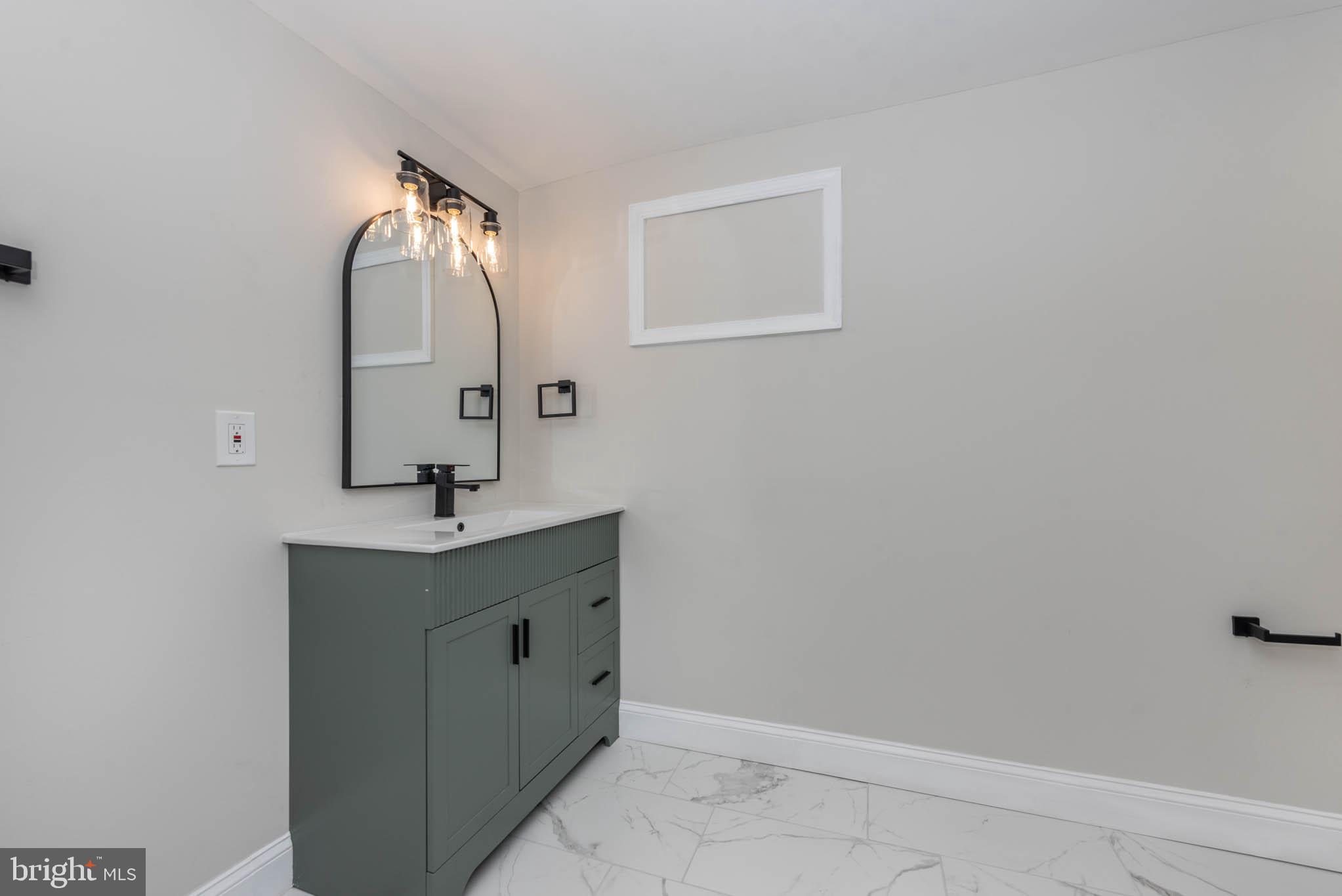 FOREST HILL - Residential