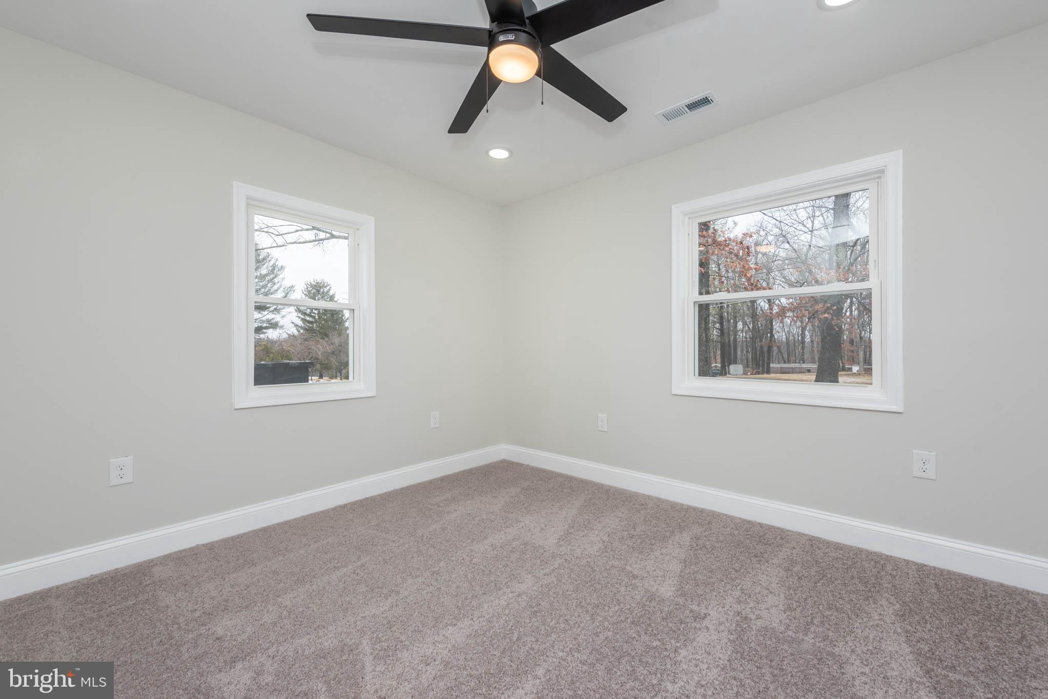 FOREST HILL - Residential