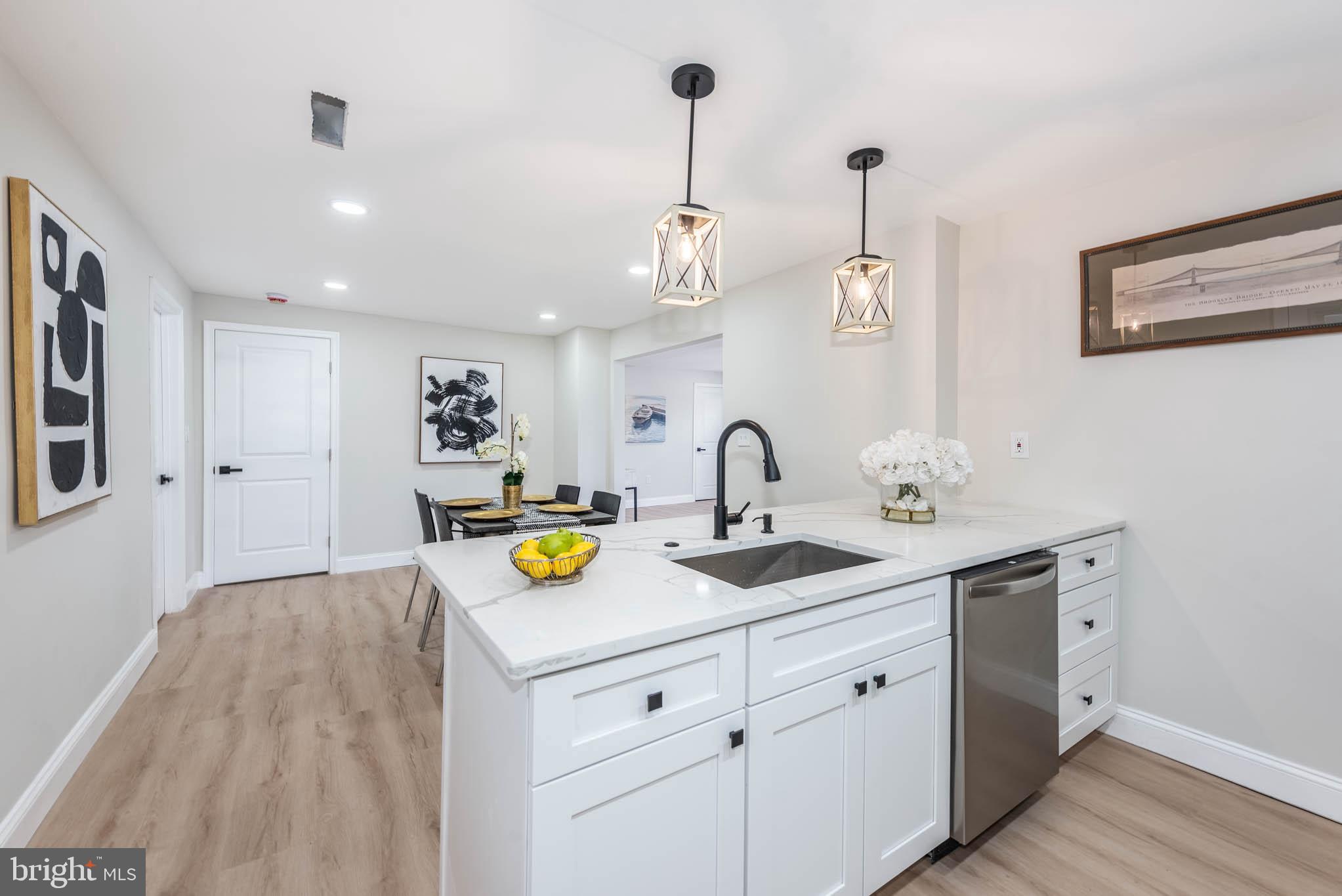 FOREST HILL - Residential