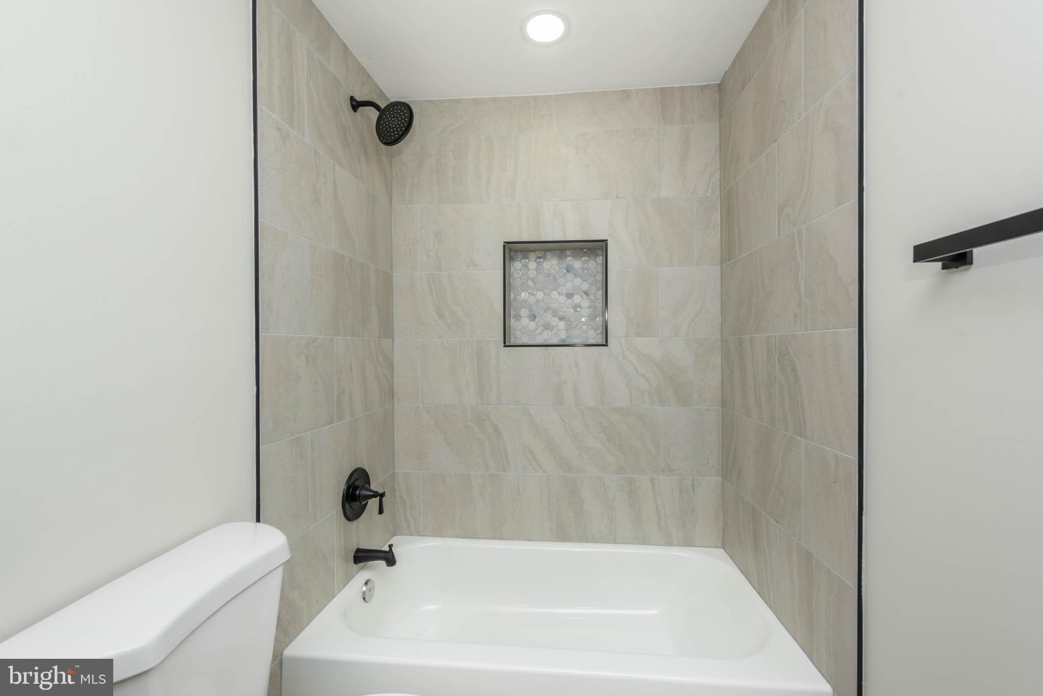 FOREST HILL - Residential