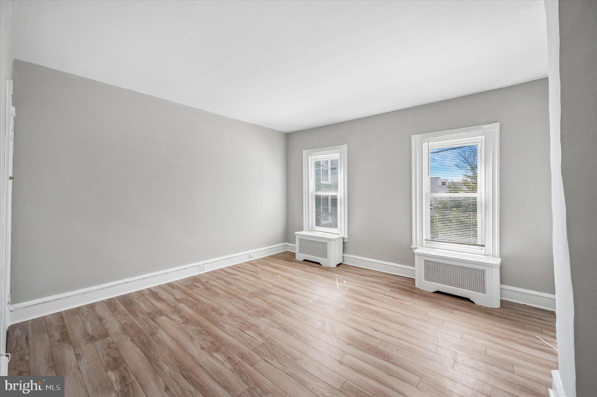 MANAYUNK - Residential