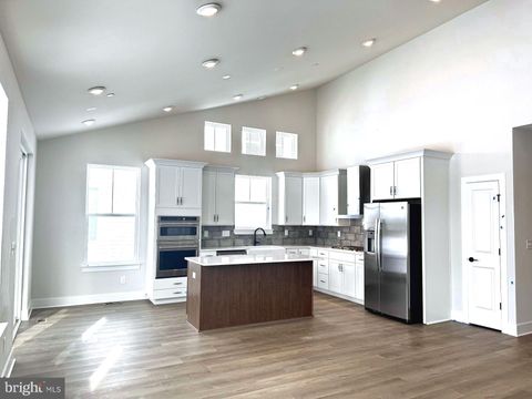 2709 MARSH ELDER DRIVE CAMBRIDGE MD 21613