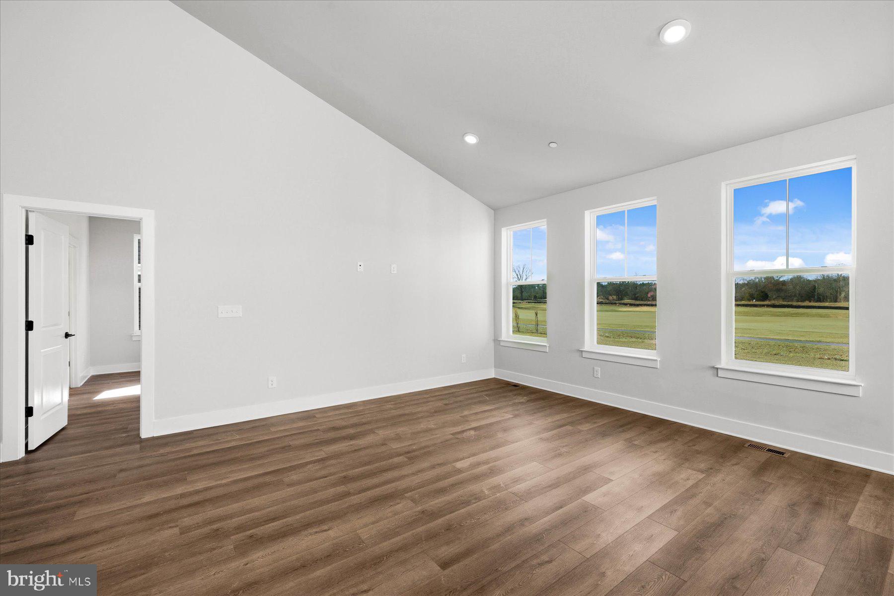 RIVER MARSH - Residential