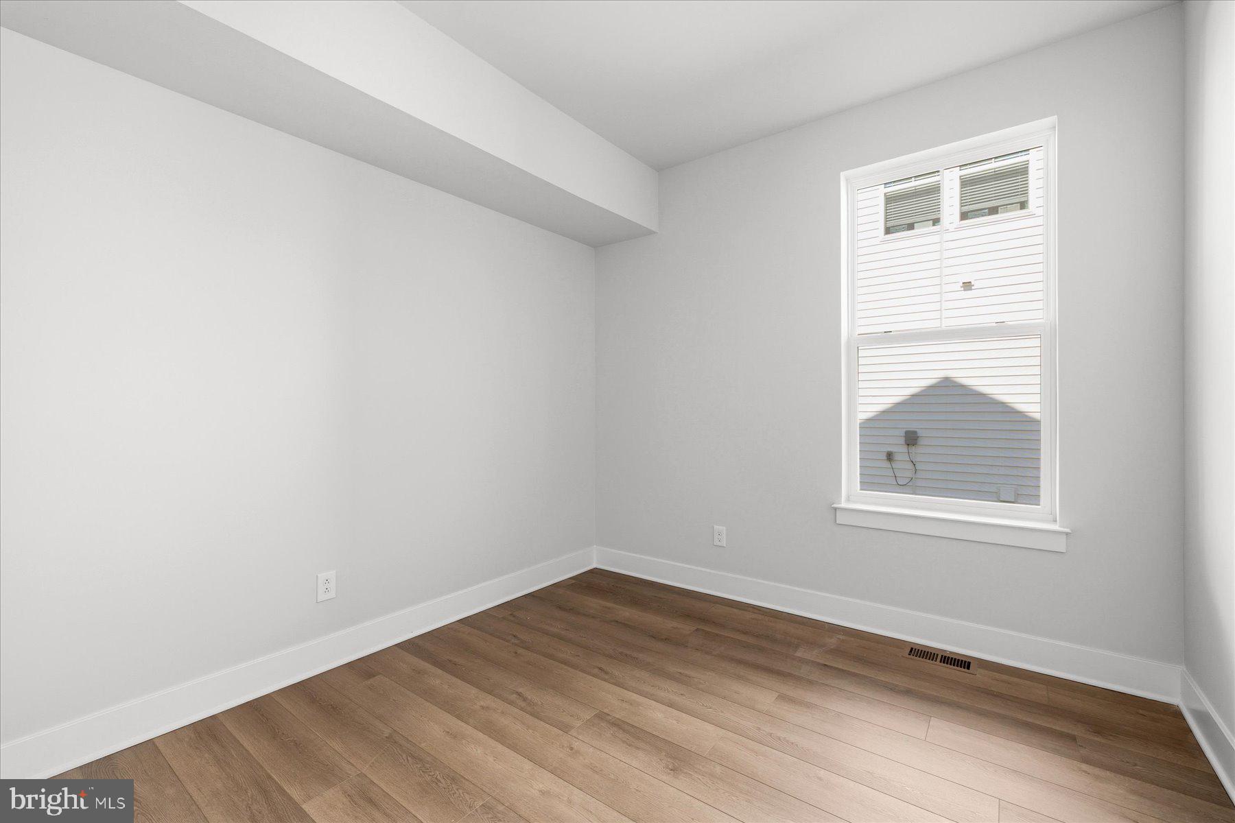 RIVER MARSH - Residential