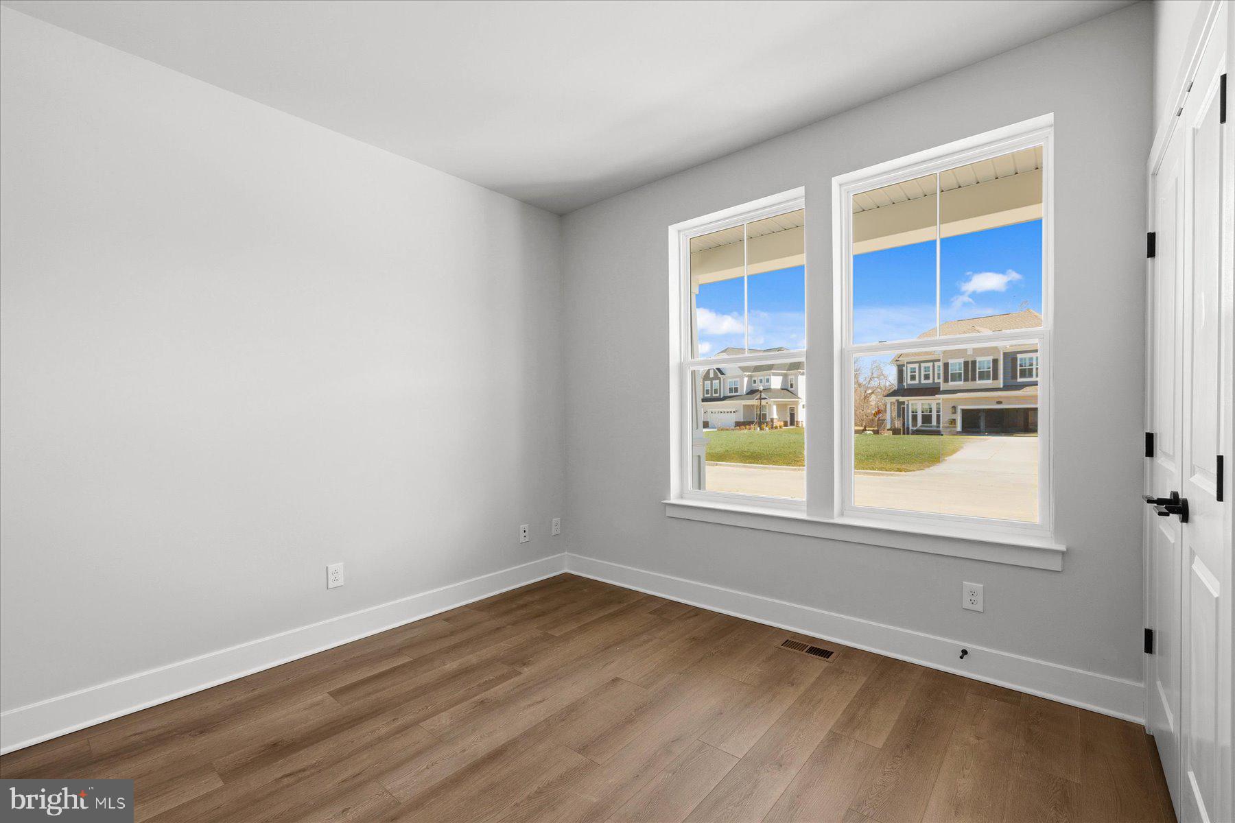 RIVER MARSH - Residential