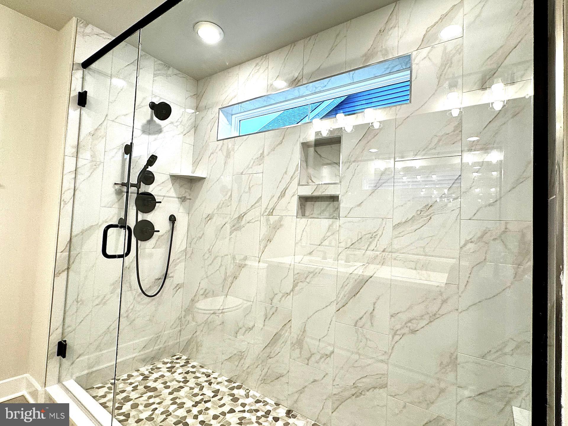 RIVER MARSH - Residential