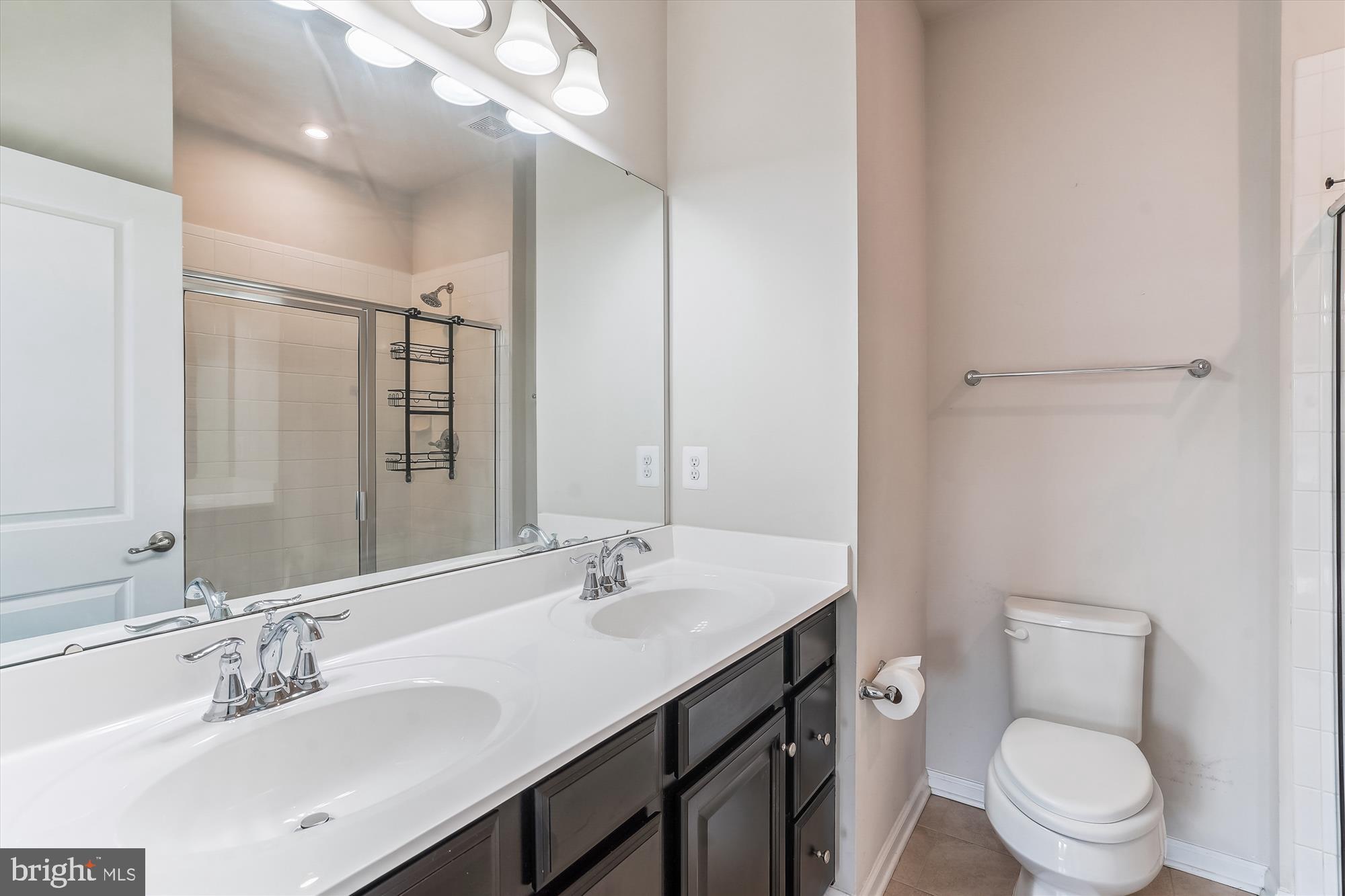 RAPPAHANNOCK LANDING - Residential Lease