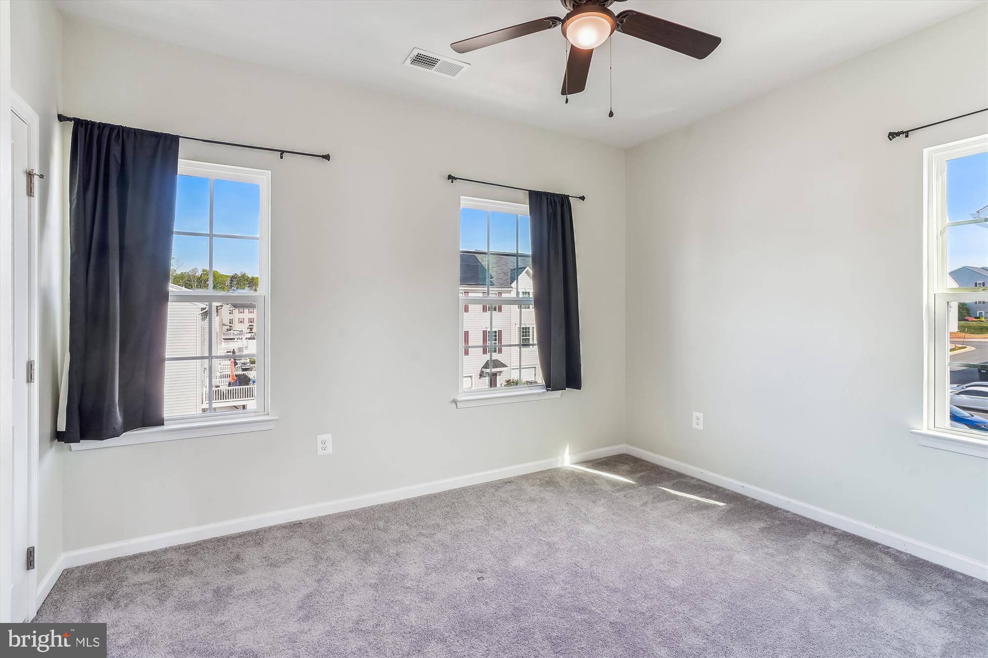 RAPPAHANNOCK LANDING - Residential Lease