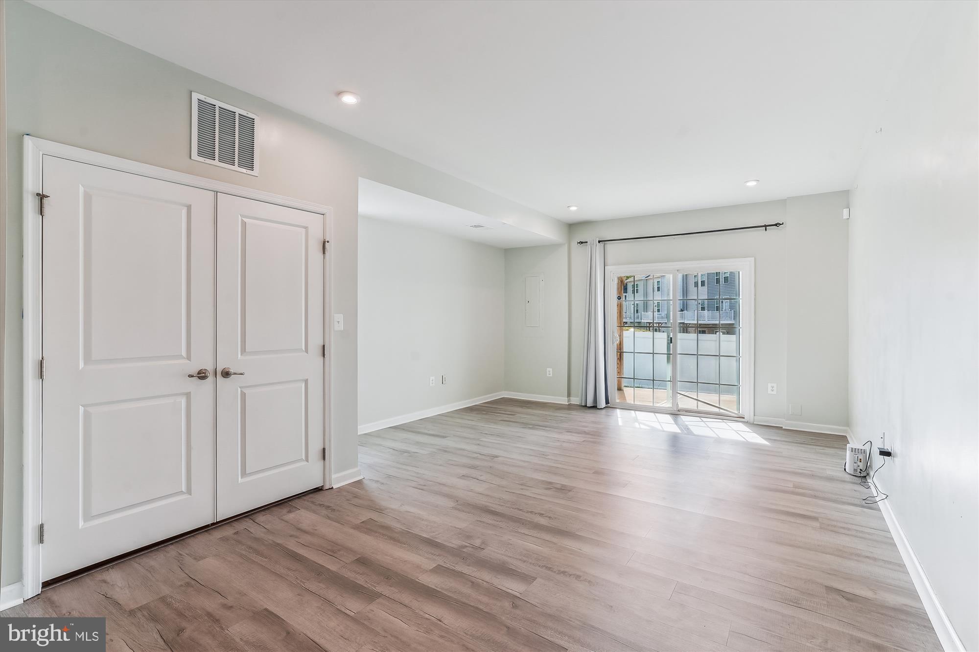 RAPPAHANNOCK LANDING - Residential Lease