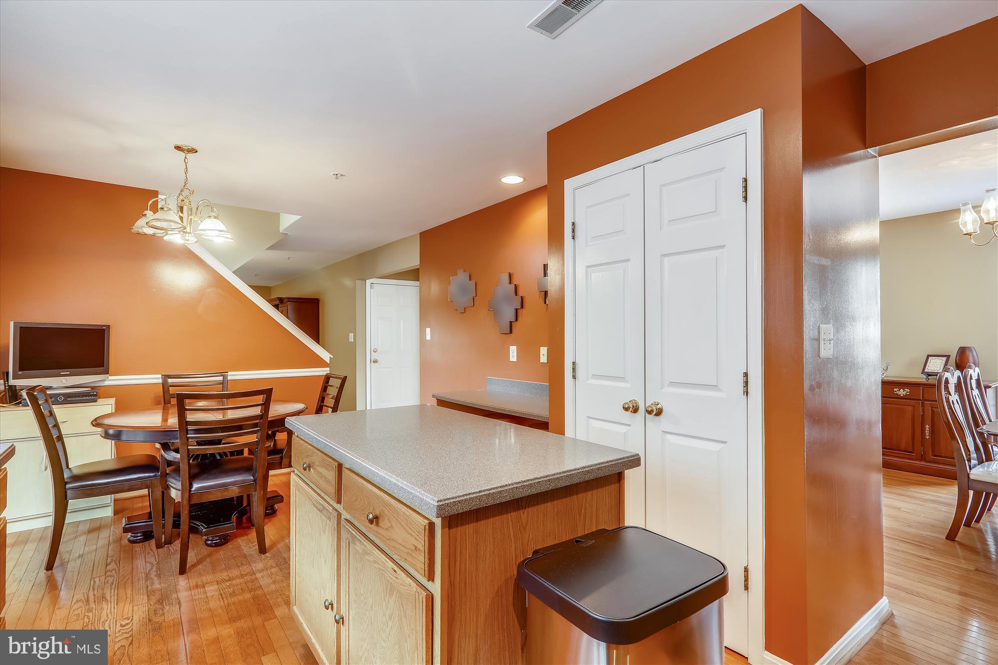 COVINGTON - Residential