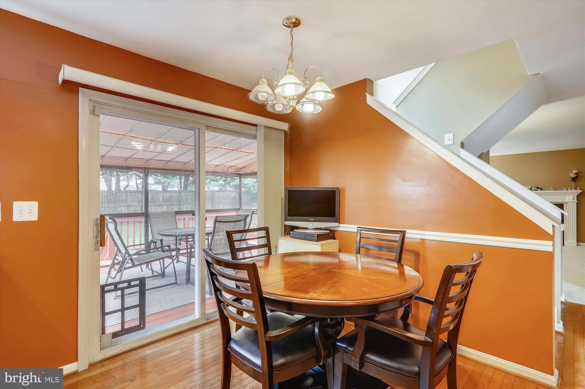 COVINGTON - Residential