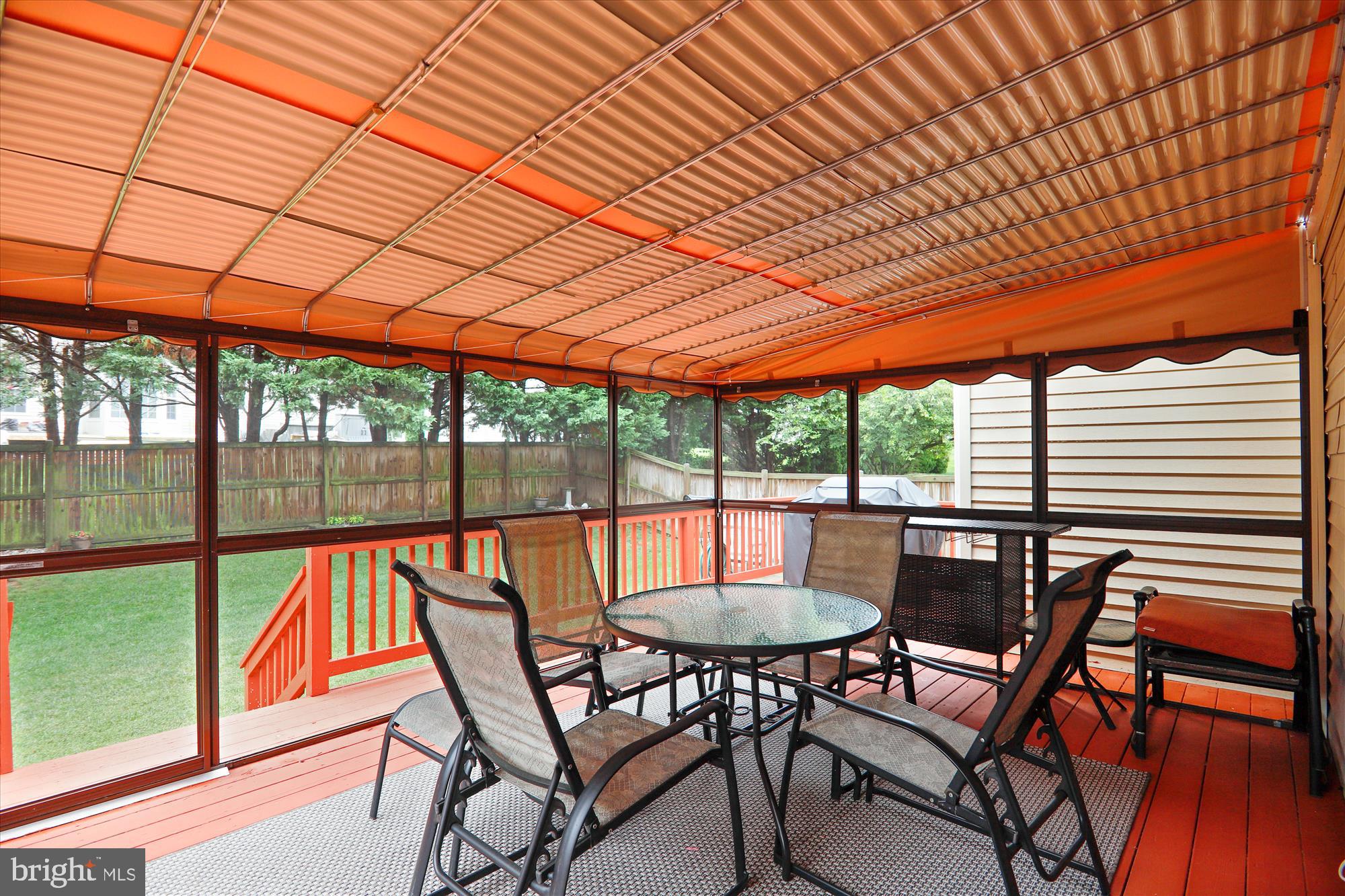 COVINGTON - Residential