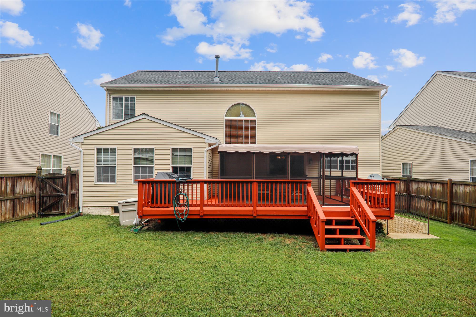 COVINGTON - Residential