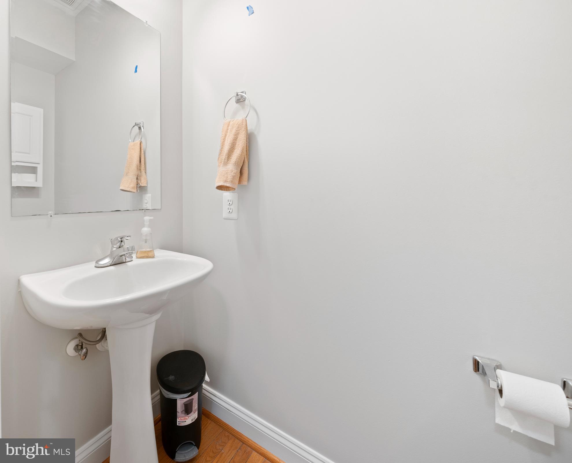 CARRIAGE CROSSING - Residential