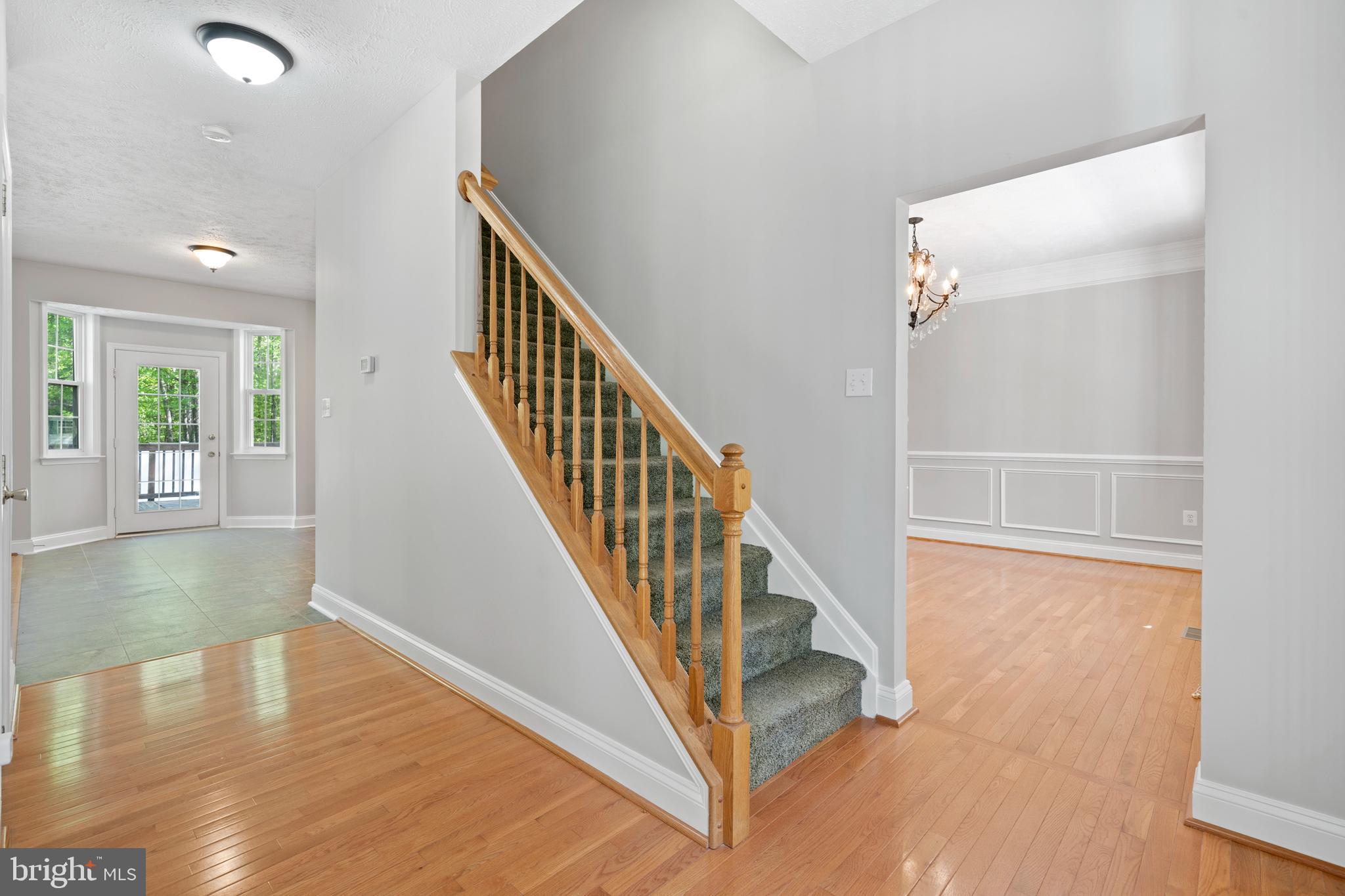 CARRIAGE CROSSING - Residential