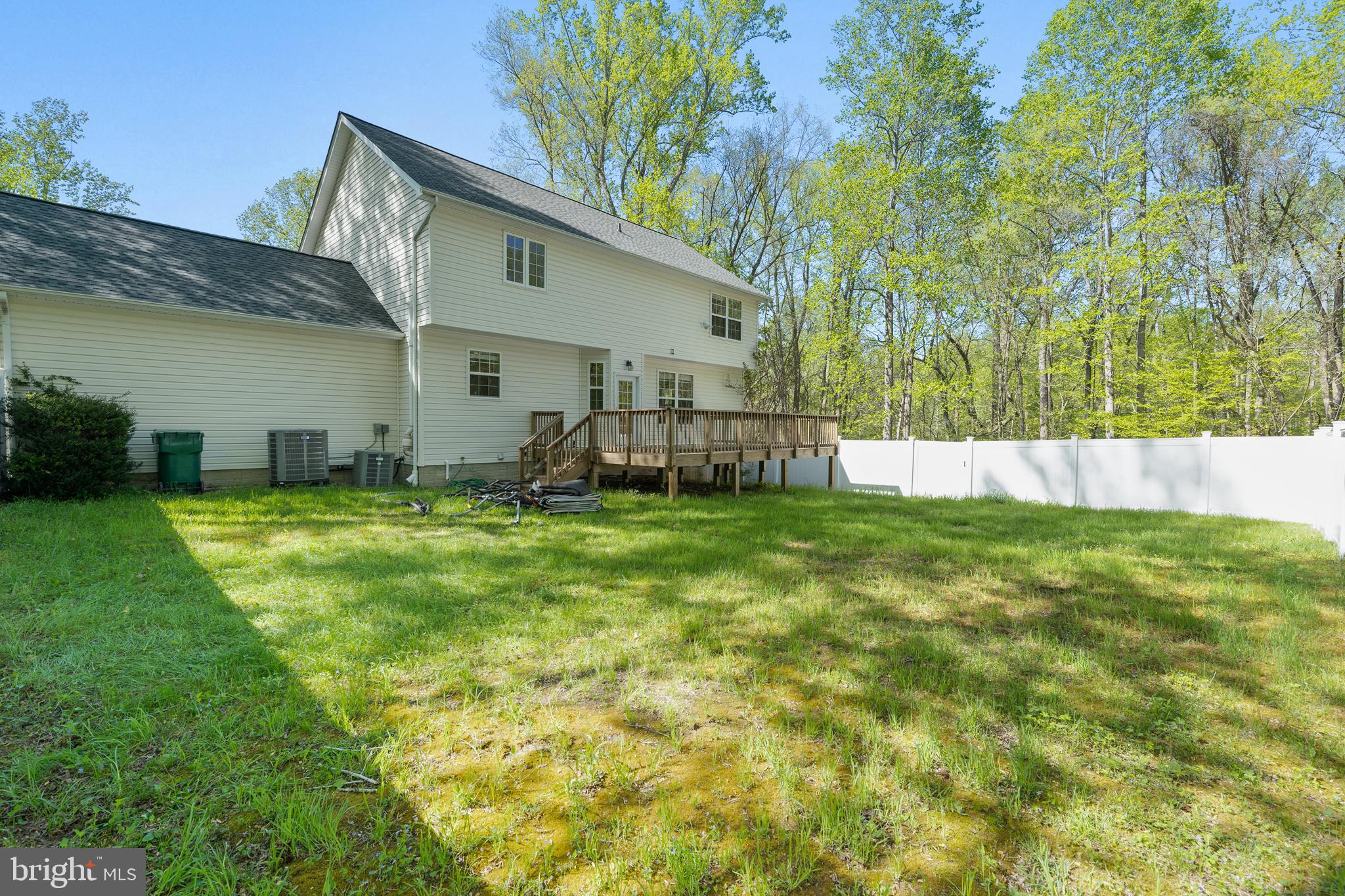 CARRIAGE CROSSING - Residential
