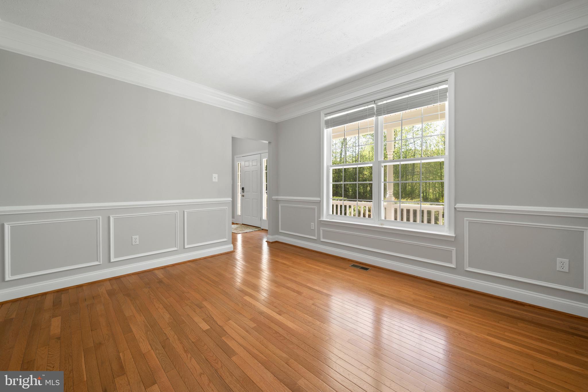 CARRIAGE CROSSING - Residential