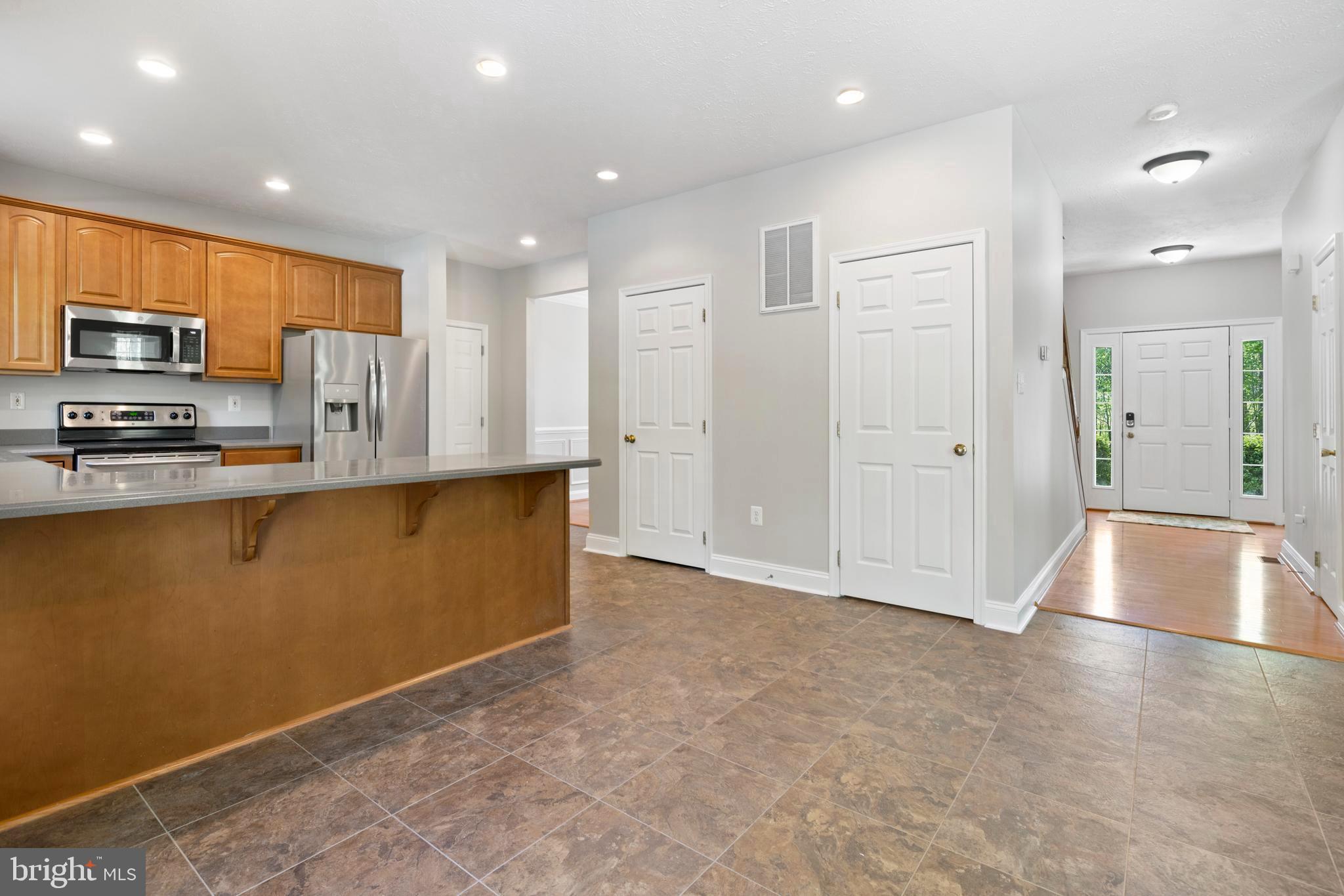 CARRIAGE CROSSING - Residential