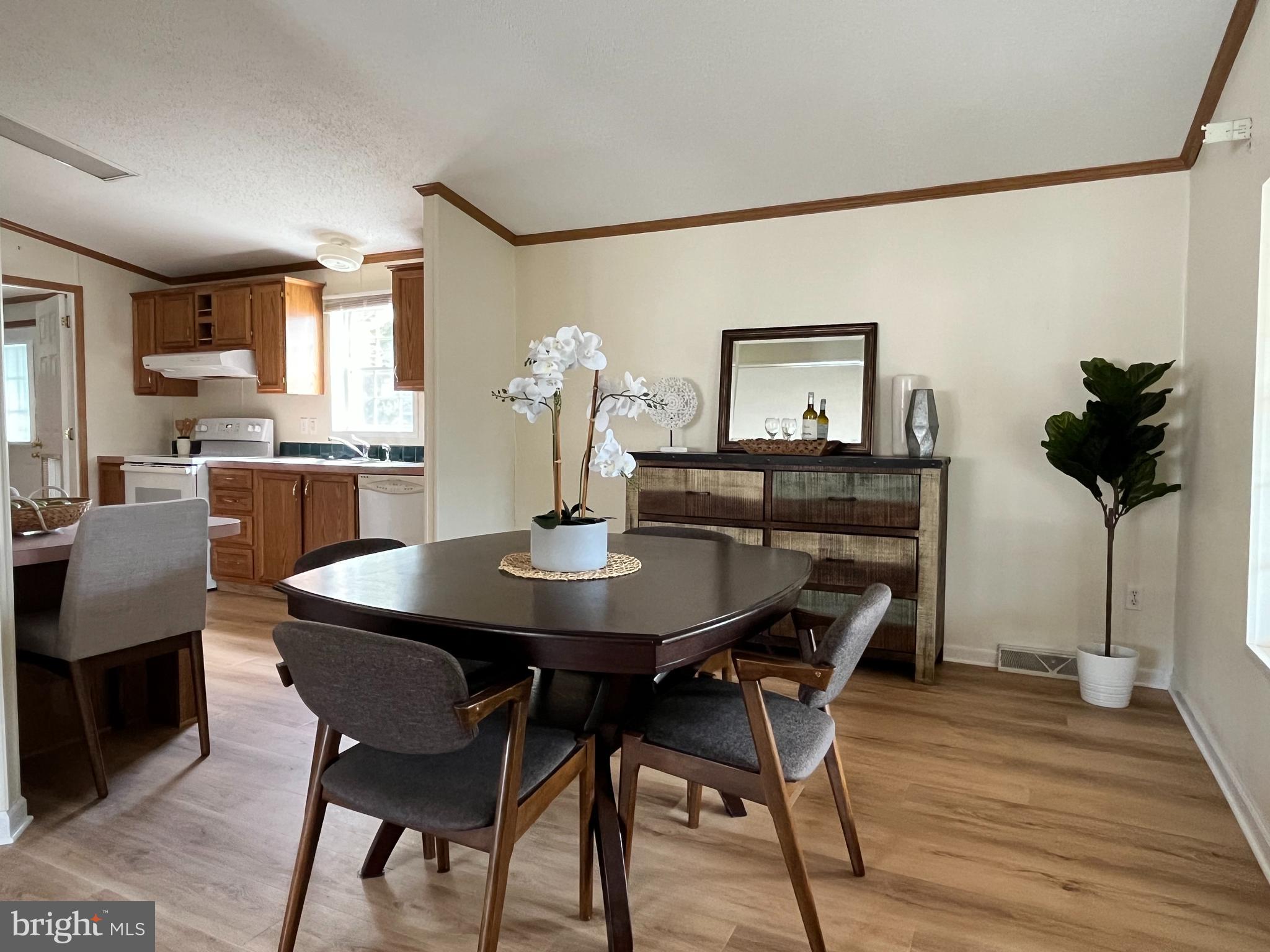 GWYNEDD WOODS - Residential