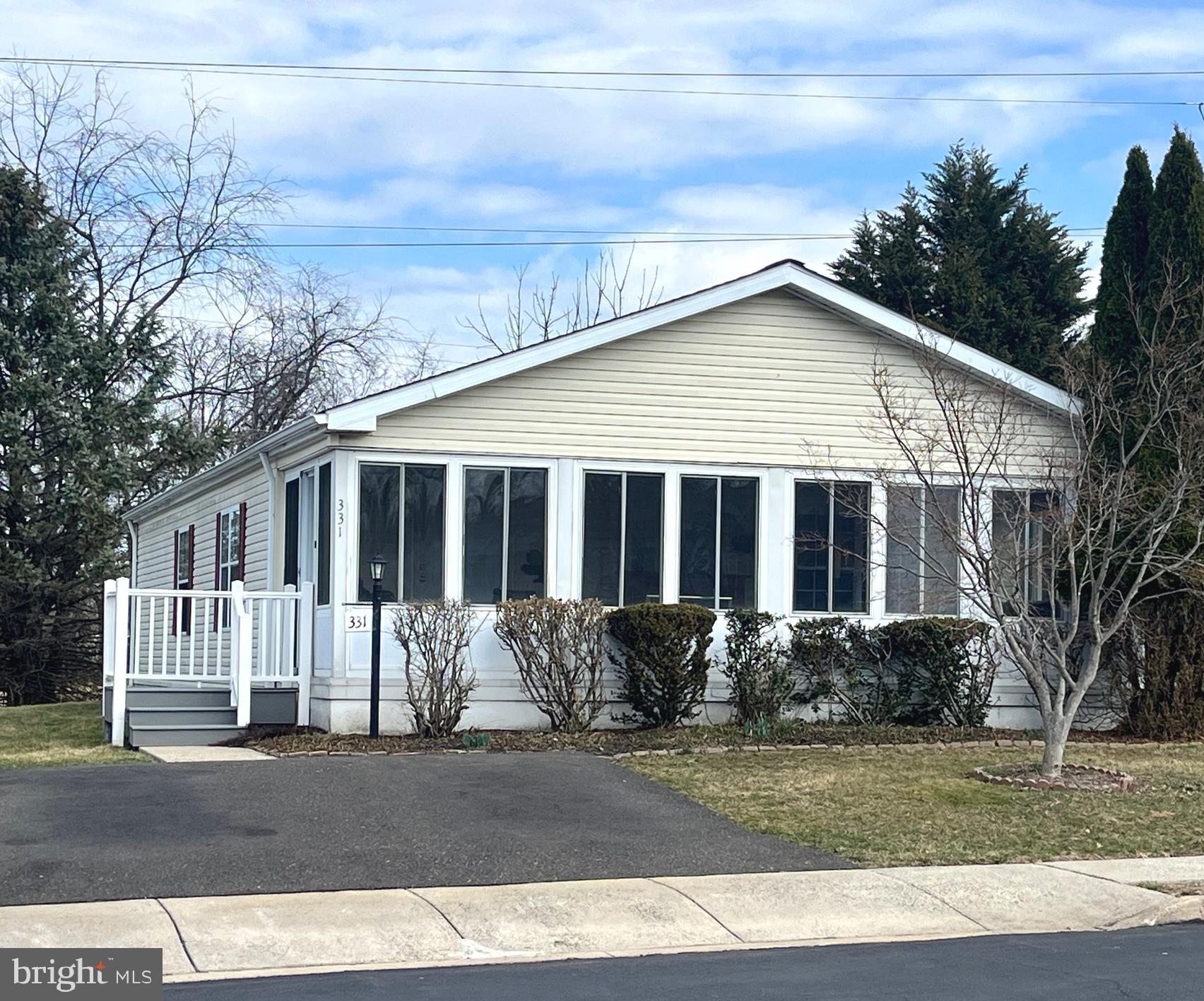 GWYNEDD WOODS - Residential