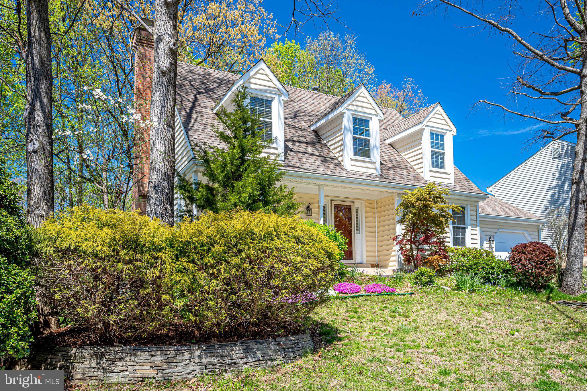 SIGNAL HILL - Residential