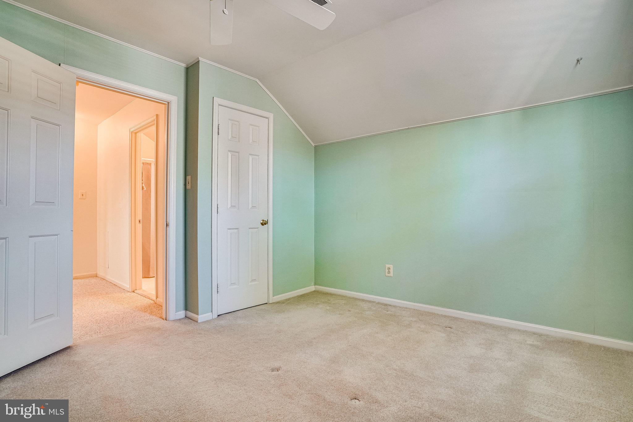 SIGNAL HILL - Residential