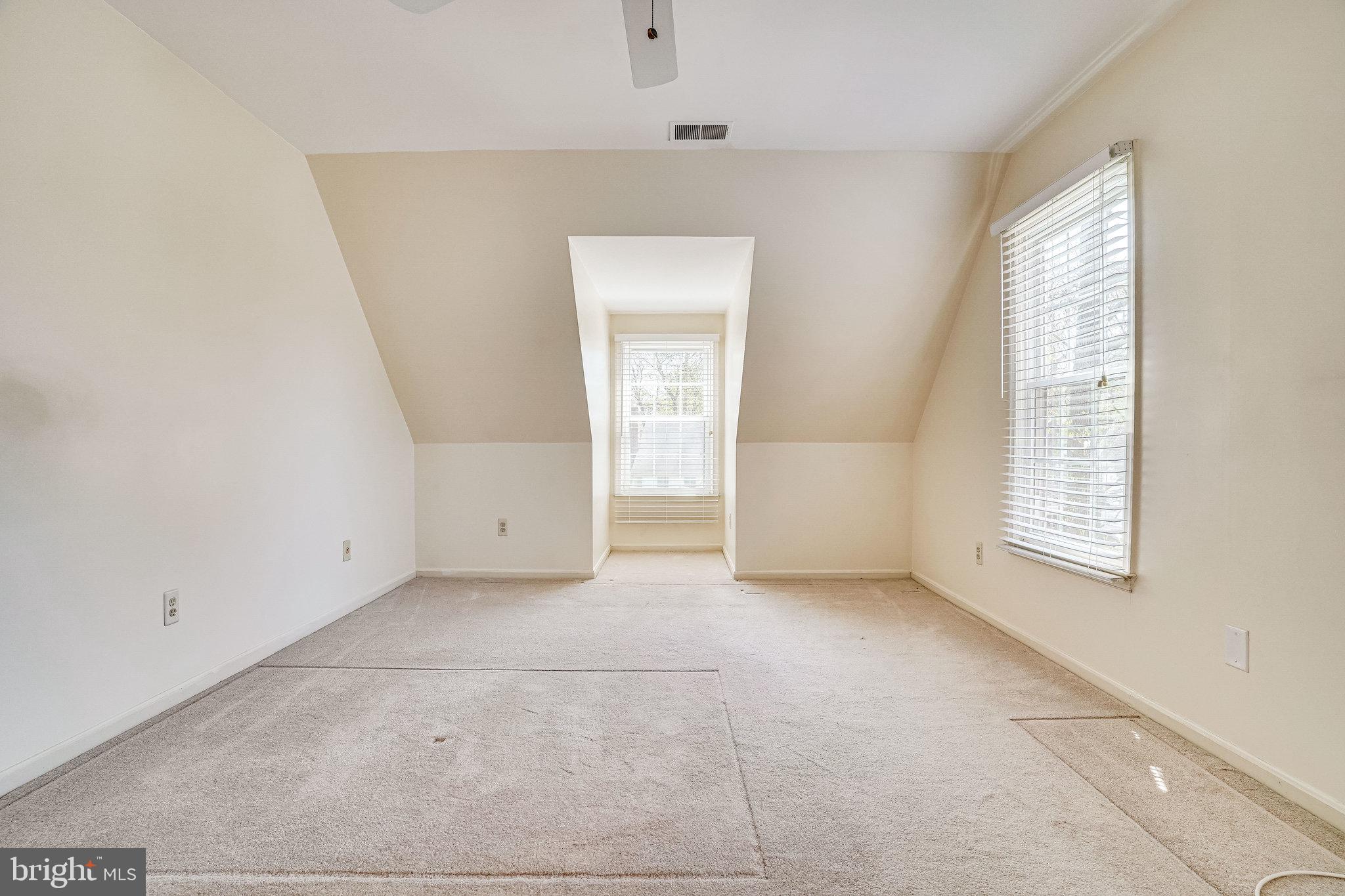 SIGNAL HILL - Residential