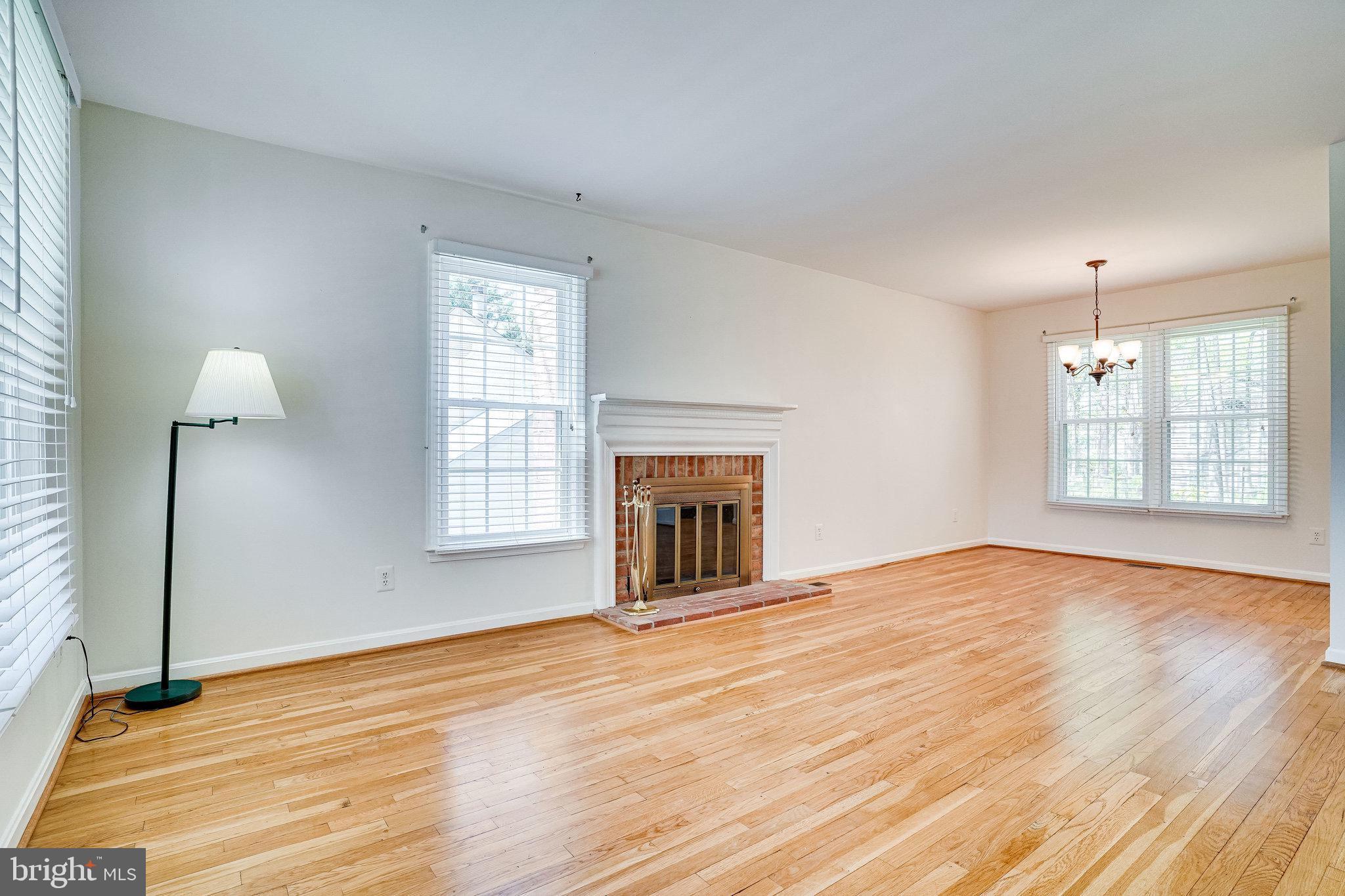 SIGNAL HILL - Residential