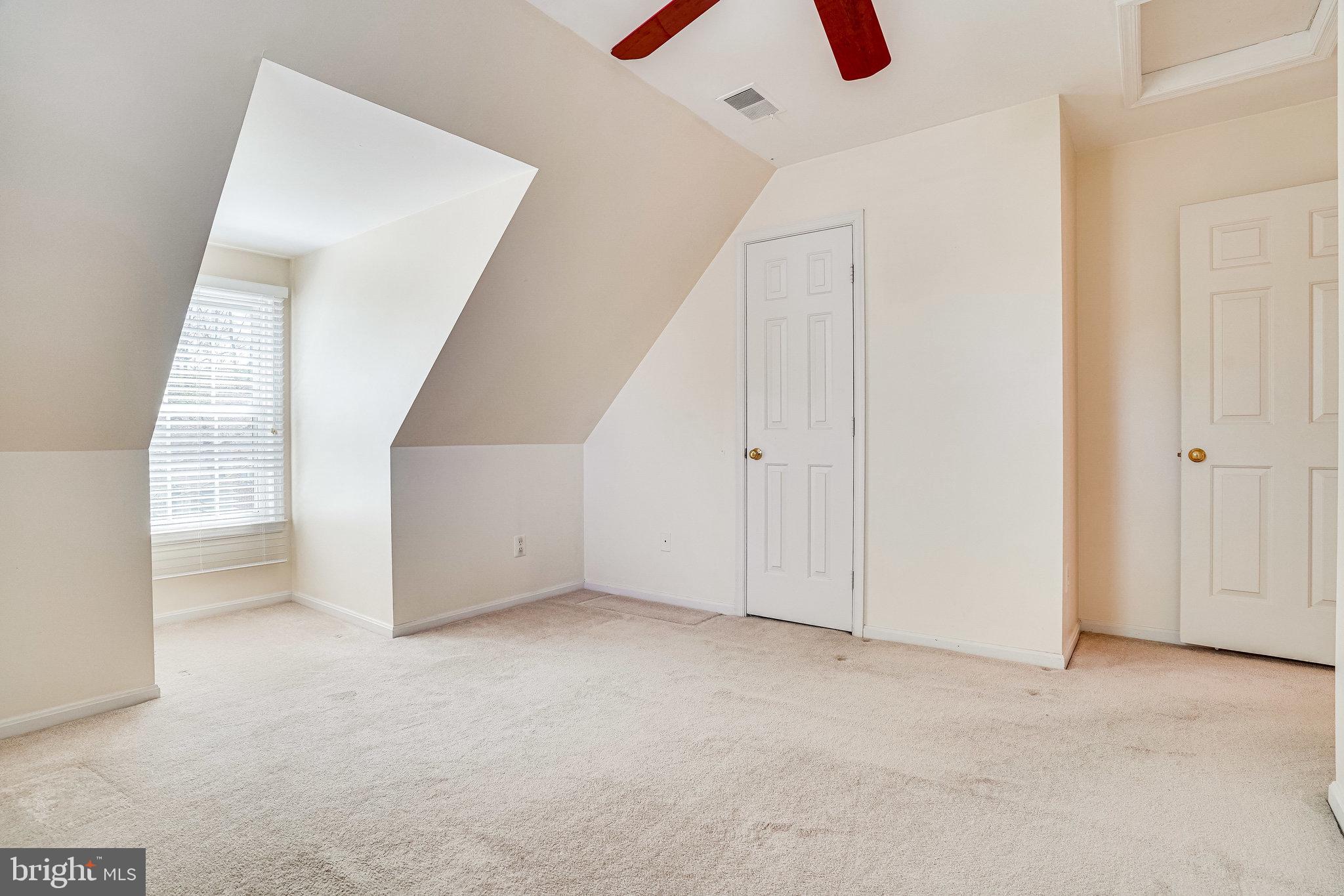 SIGNAL HILL - Residential