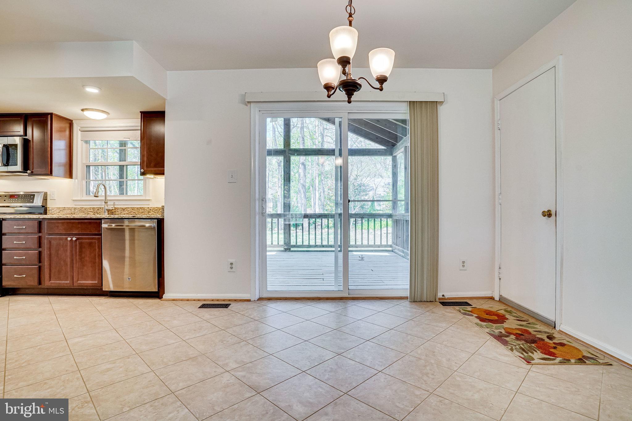 SIGNAL HILL - Residential