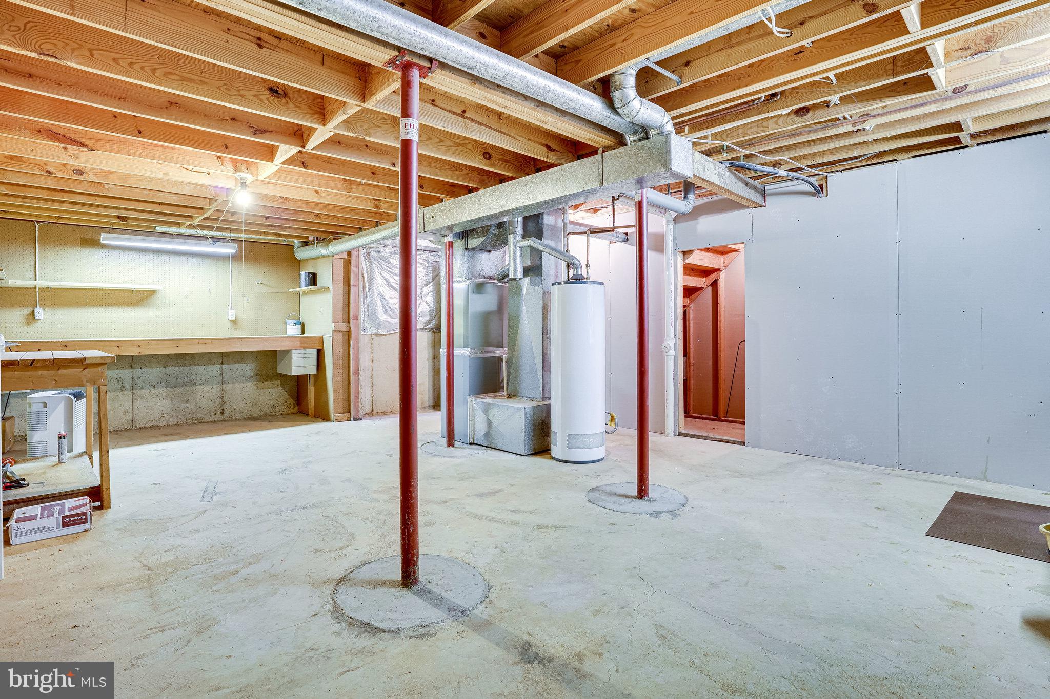 SIGNAL HILL - Residential