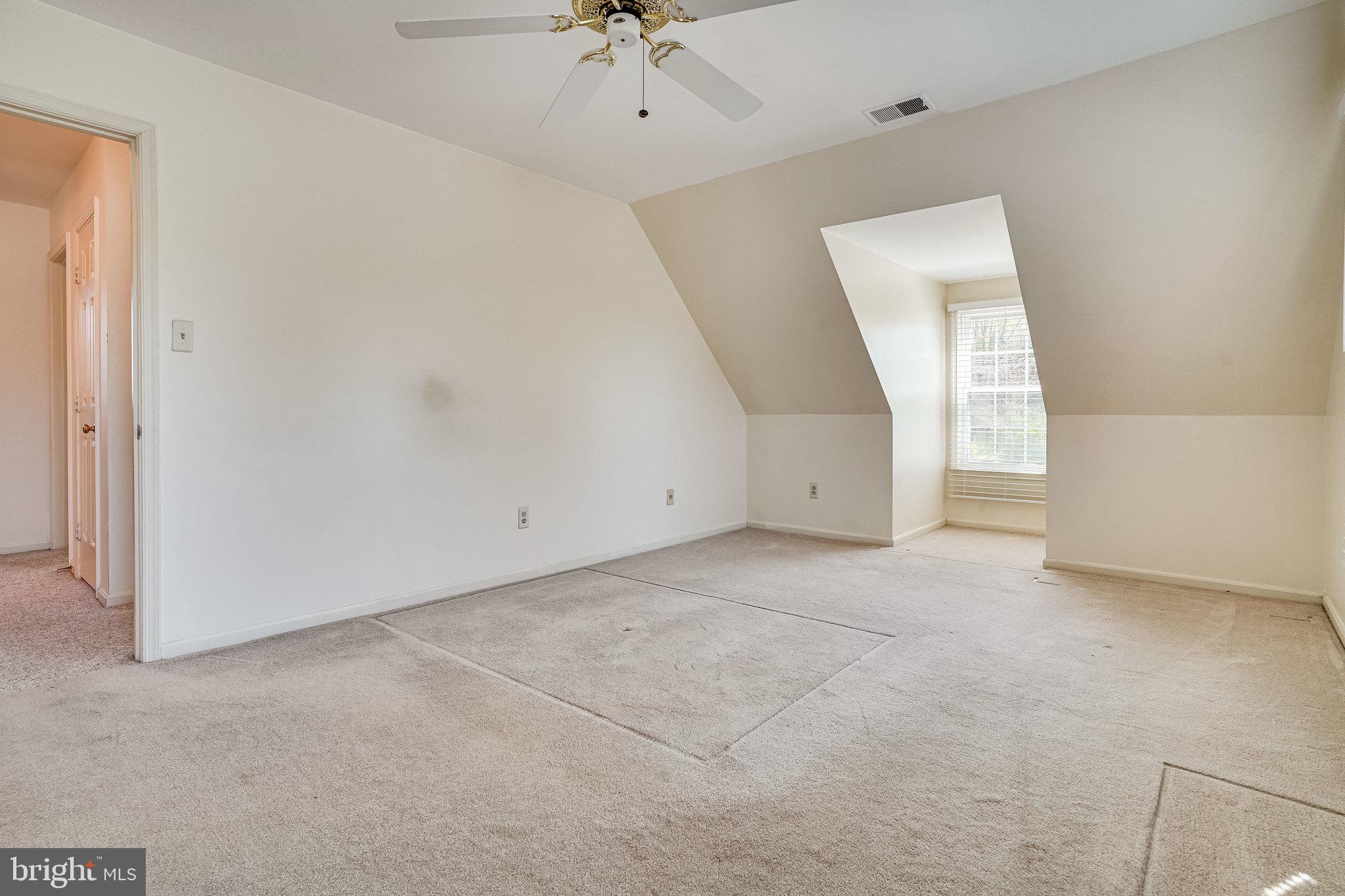 SIGNAL HILL - Residential