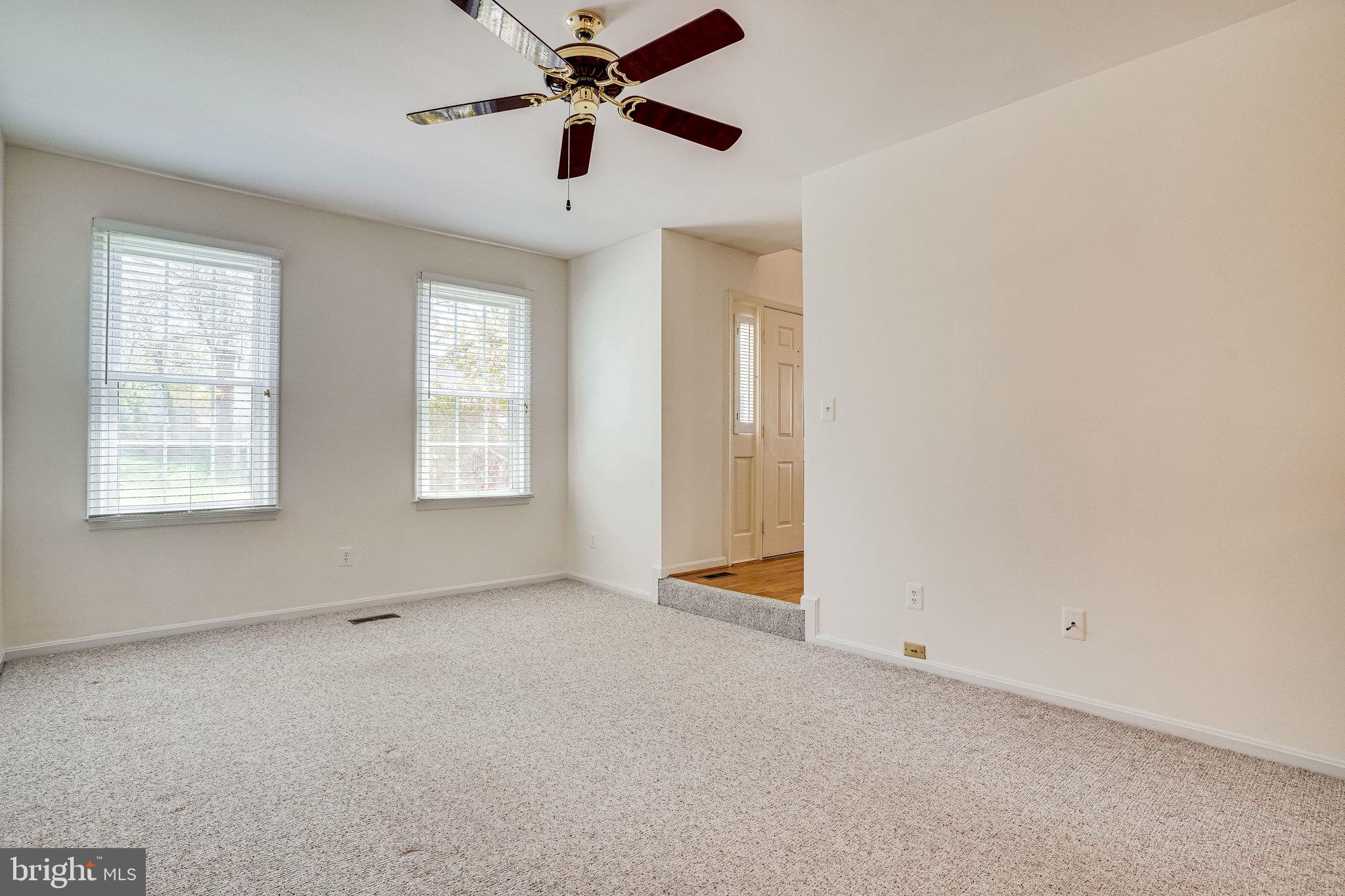 SIGNAL HILL - Residential