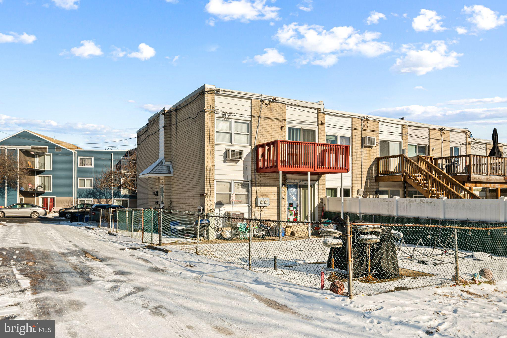 PHILADELPHIA - Residential Lease