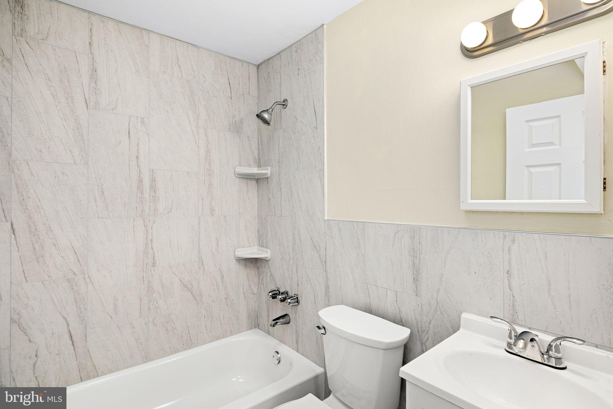 PHILADELPHIA - Residential Lease