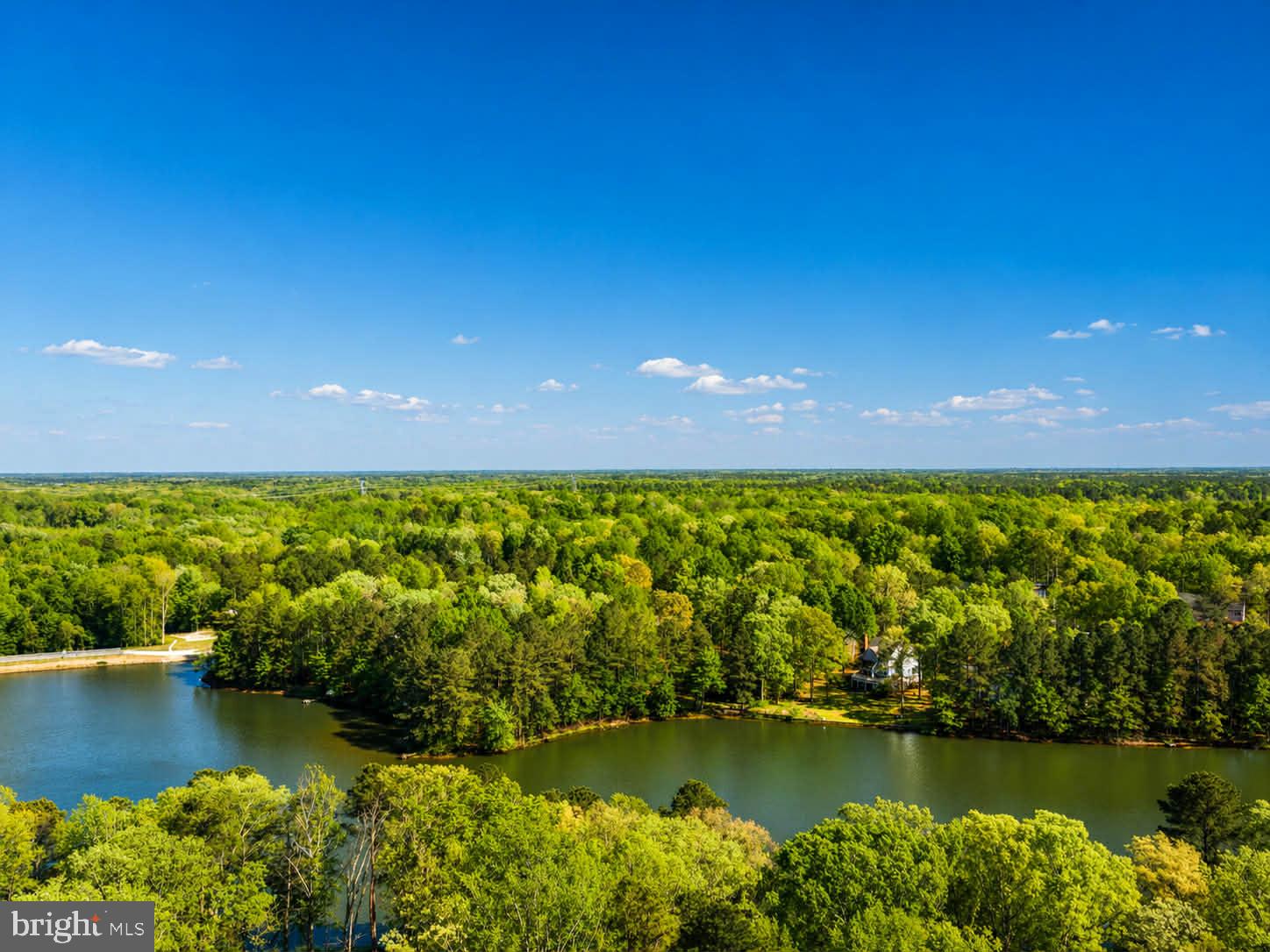 LAKE LAND OR - Residential