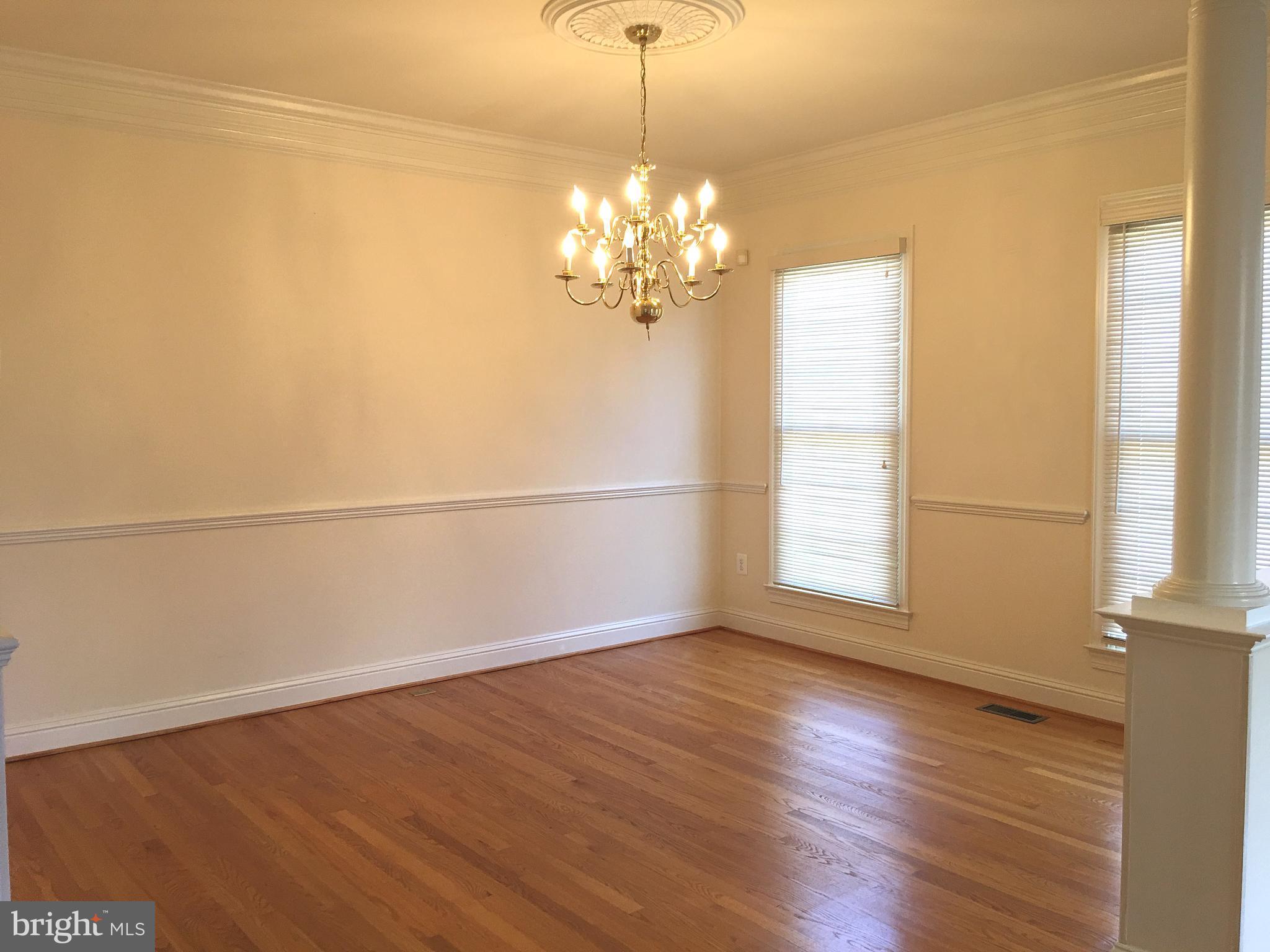 TOWER OAKS - Residential