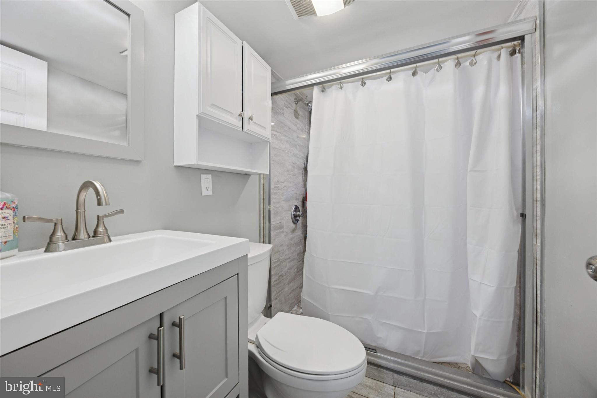 ROLLING GREEN - Residential