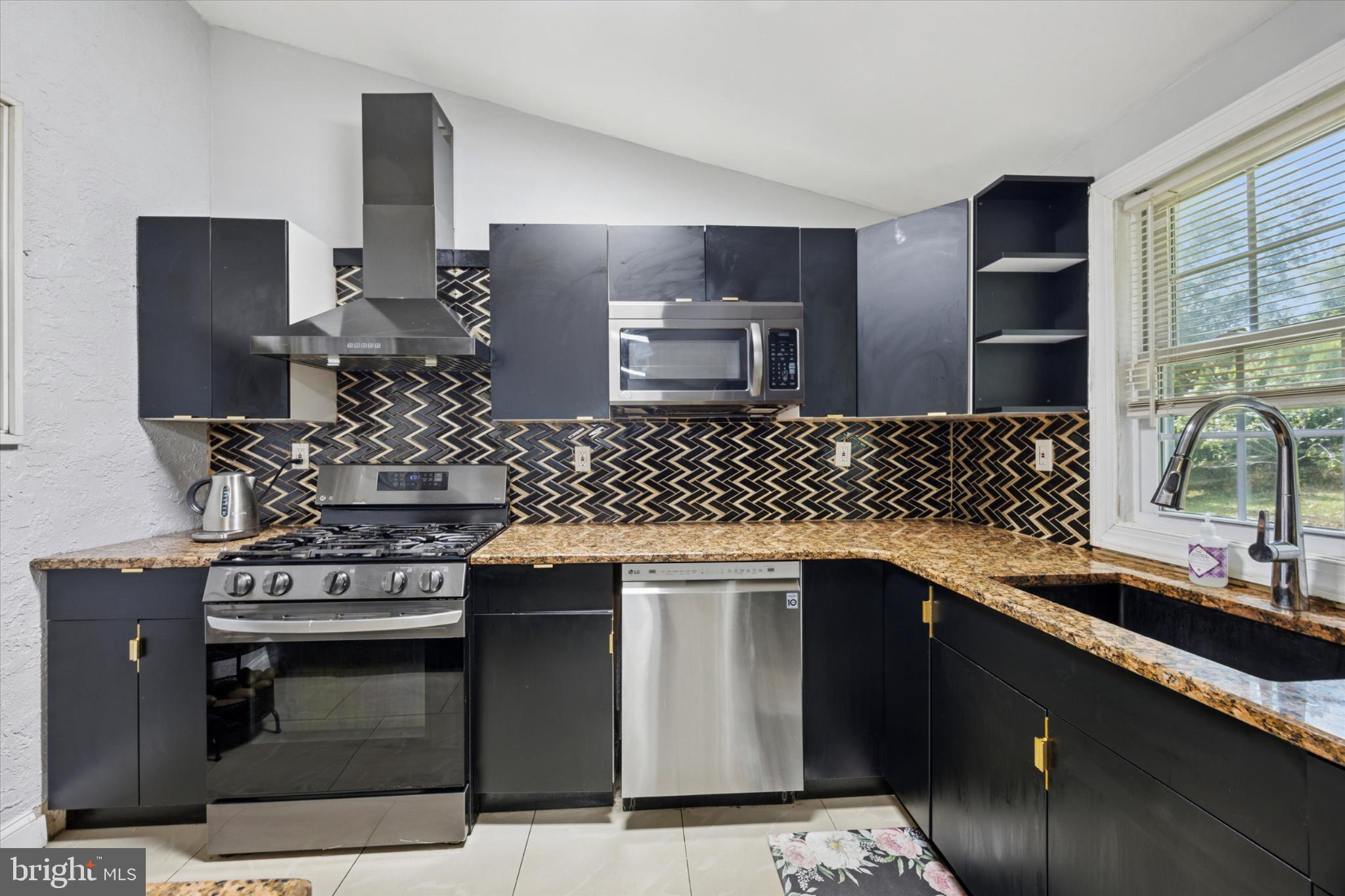 ROLLING GREEN - Residential