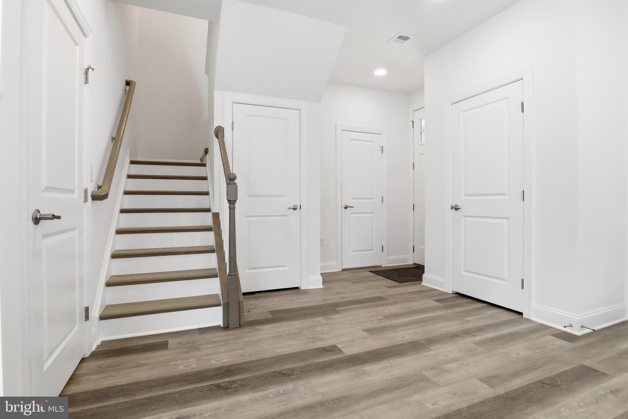 CROSSGATES - Residential