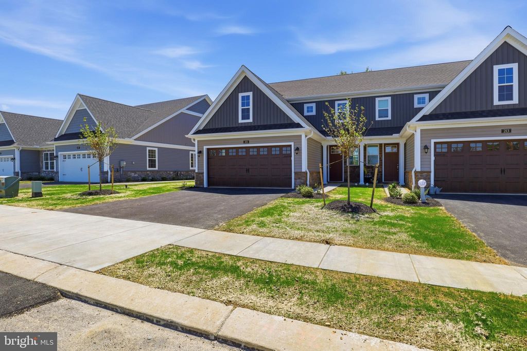 Photo of 215 Bellaride Lane #LOT 71, MILLERSVILLE, PA 17551 (MLS # PALA2076230)